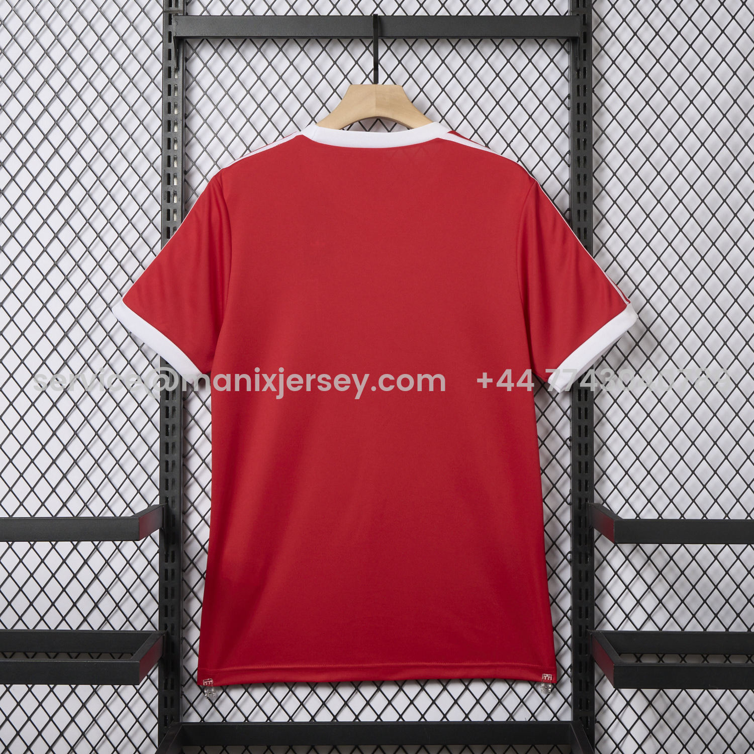 ManixJersey.com | Retro Hamburger SV 1974-75 Away Jersey -Customize Name, Number and Patch | Worldwide Shipping