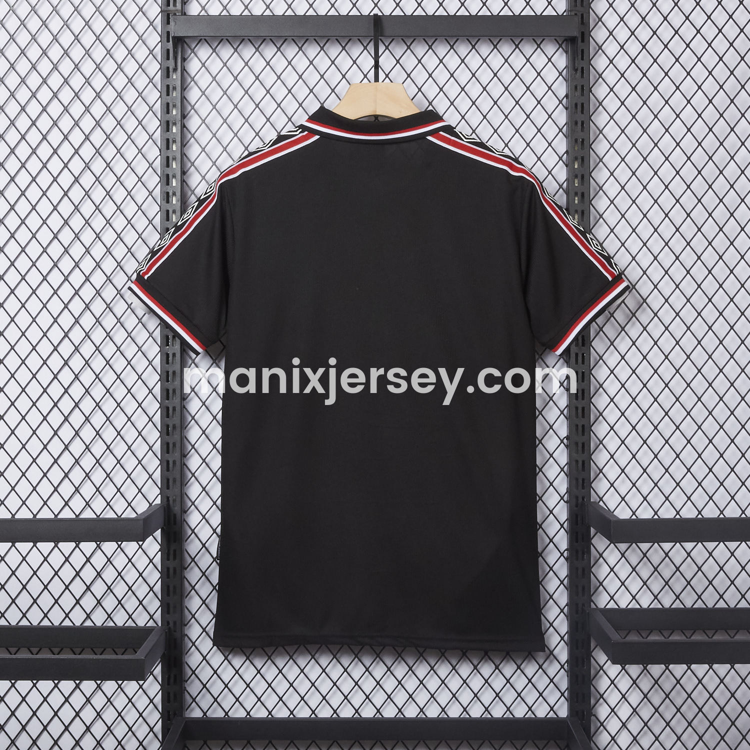 ManixJersey.com | Retro Manchester United 1998-99 Black Jersey -Customize Name, Number and Patch | Worldwide Shipping