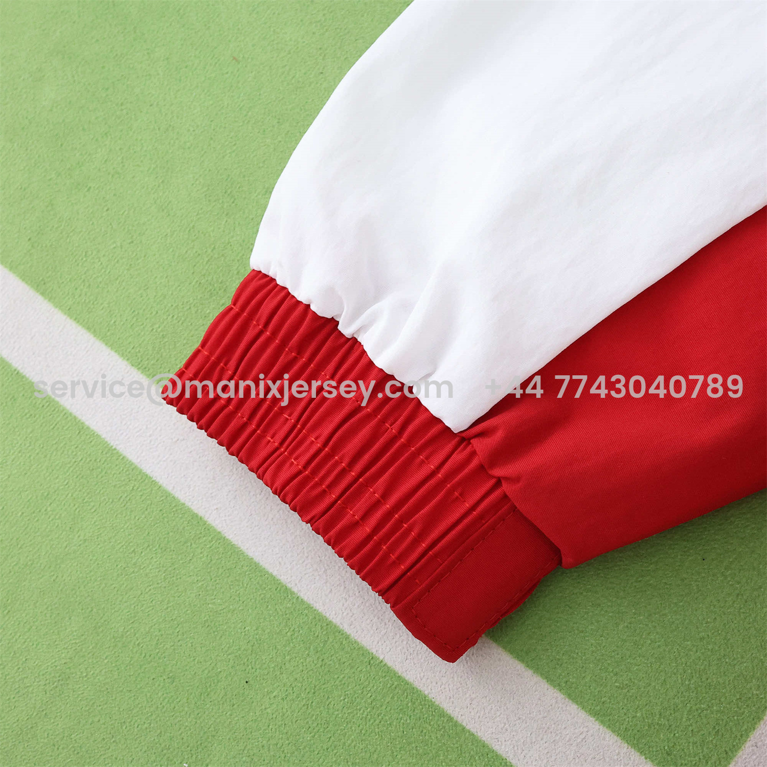 ManixJersey.com | Arsenal 25-26 Throwback Windbreaker Jacket - Red -Customize Name, Number and Patch | Worldwide Shipping