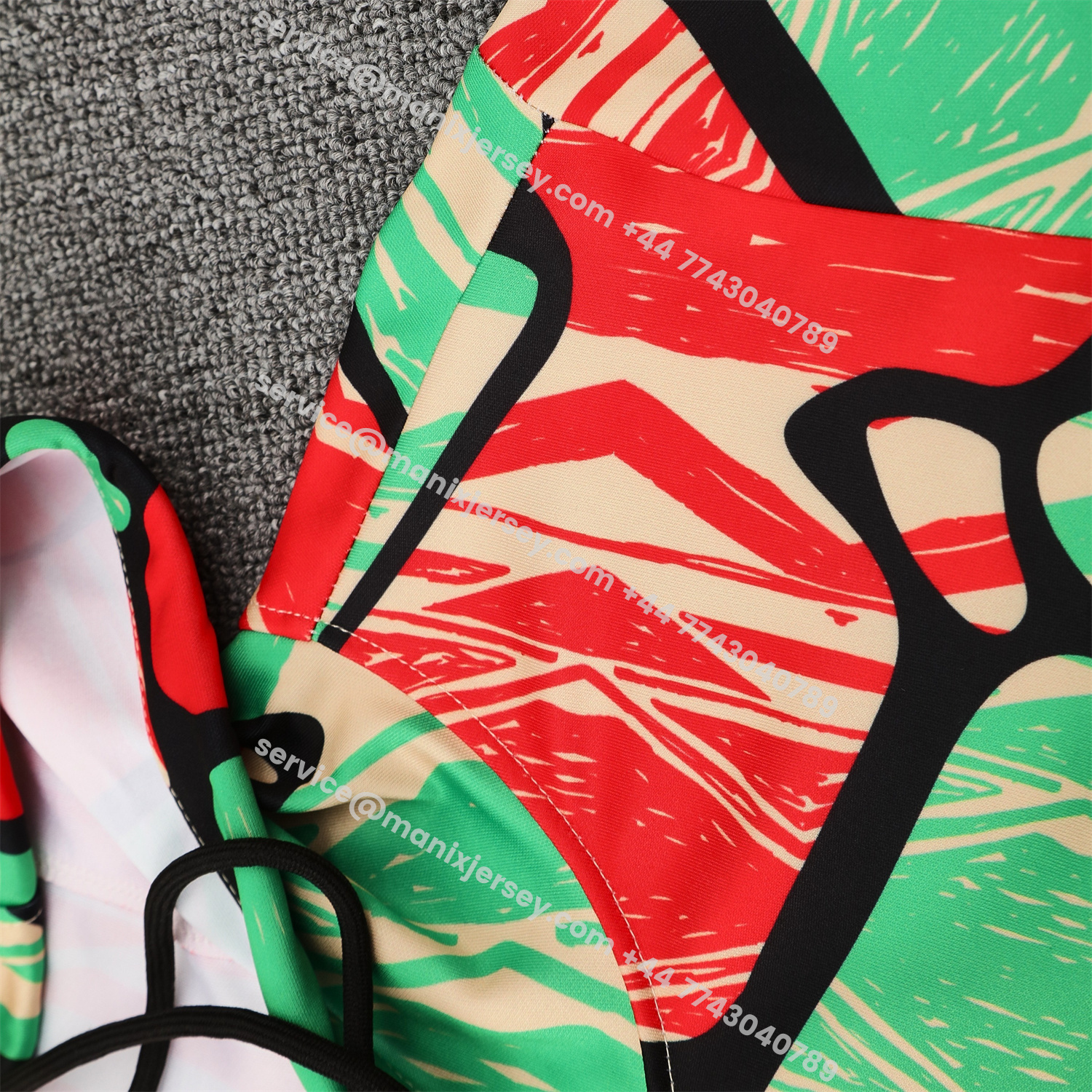 ManixJersey.com | Arsenal 25-26 Training Hoodie Set - Red Green Hoodie and Black Pants -Customize Name, Number and Patch | Worldwide Shipping