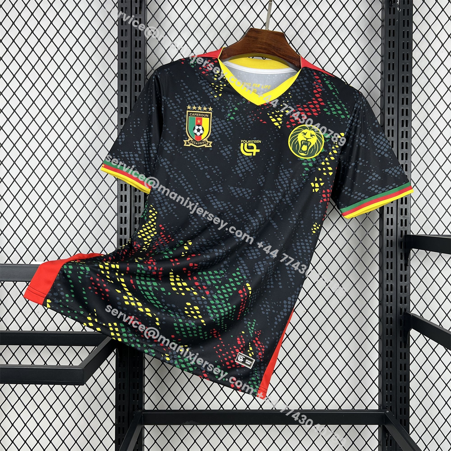 ManixJersey.com | Retro Barcelona 1998-00 Home Windbreaker Jacket - Red -Customize Name, Number and Patch | Worldwide Shipping