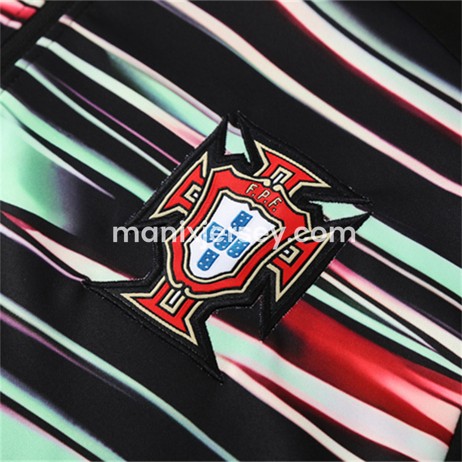 ManixJersey.com | Portugal 25-26 Kids Long Sleeve Training Set - Camouflage -Customize Name, Number and Patch | Worldwide Shipping