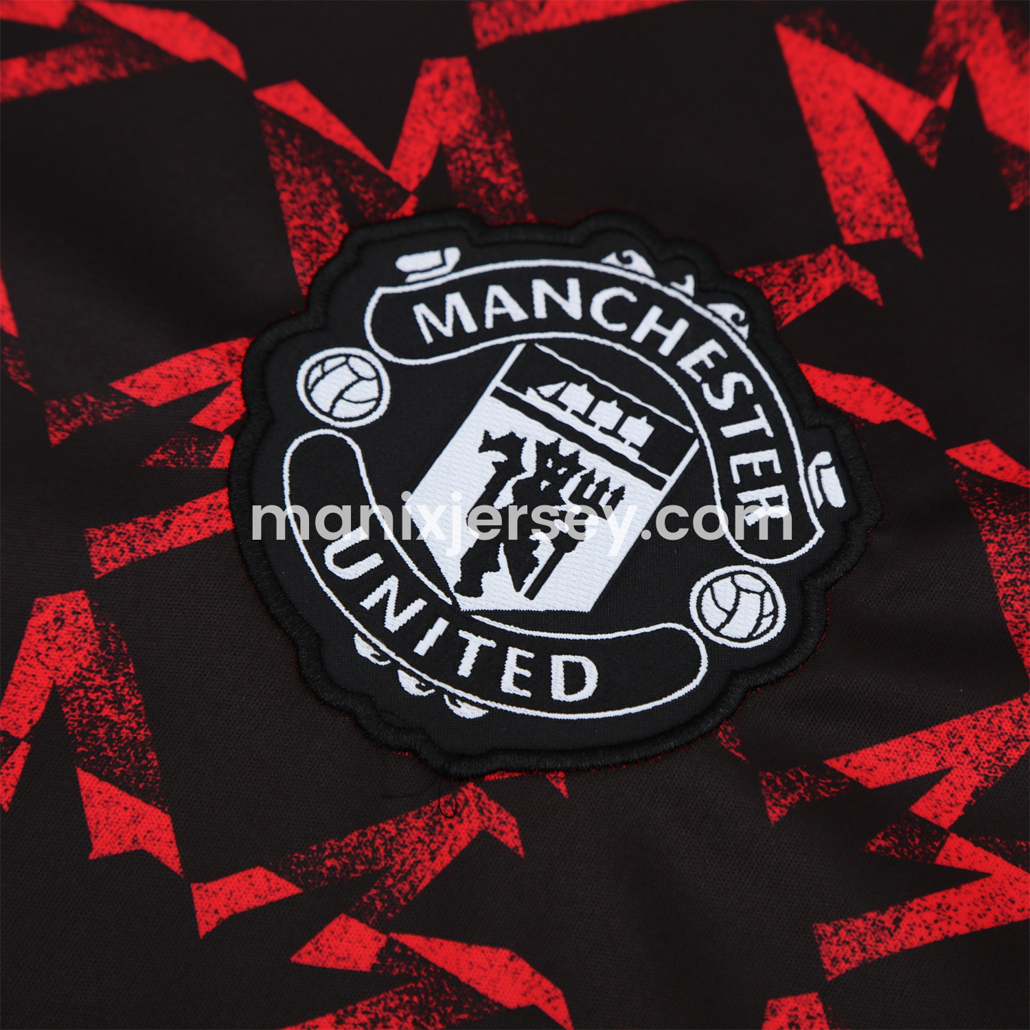 ManixJersey.com | Manchester United 25-26 Pre-Match Vest Training Set - Red Top & Black Shorts -Customize Name, Number and Patch | Worldwide Shipping