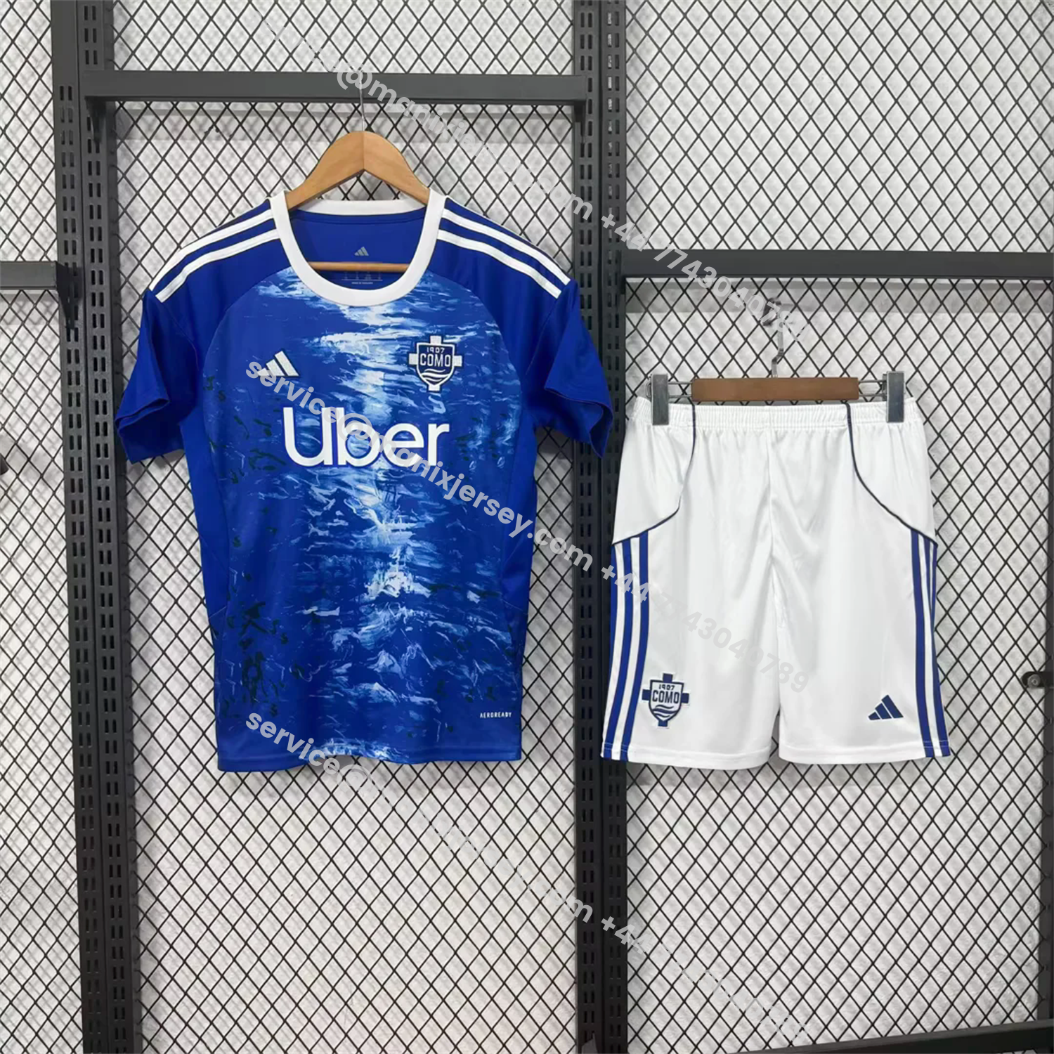 ManixJersey.com | Como 25-26 Home Kids Kit -Customize Name, Number and Patch | Worldwide Shipping