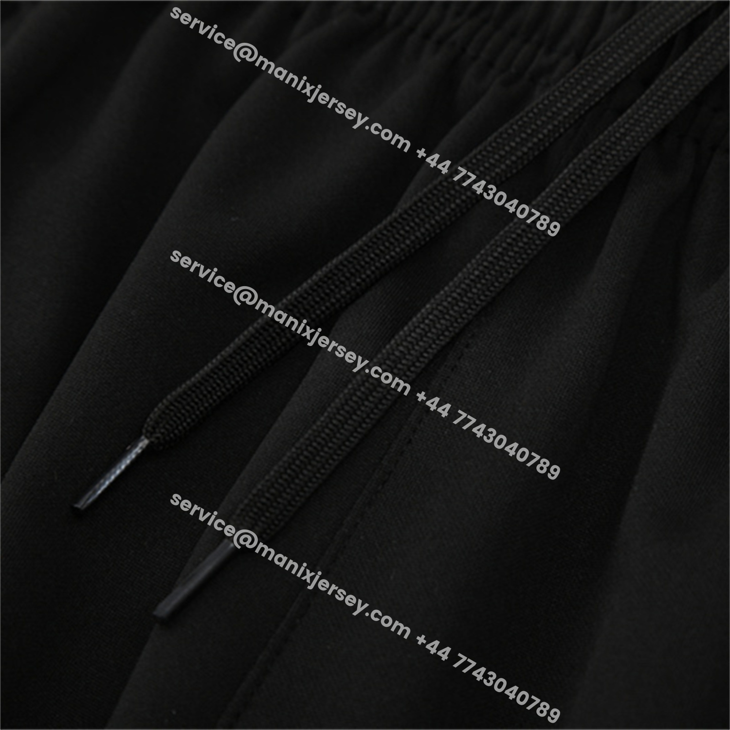 ManixJersey.com | Arsenal 25-26 Long Sleeve Training Set - White Top & Black Pants -Customize Name, Number and Patch | Worldwide Shipping