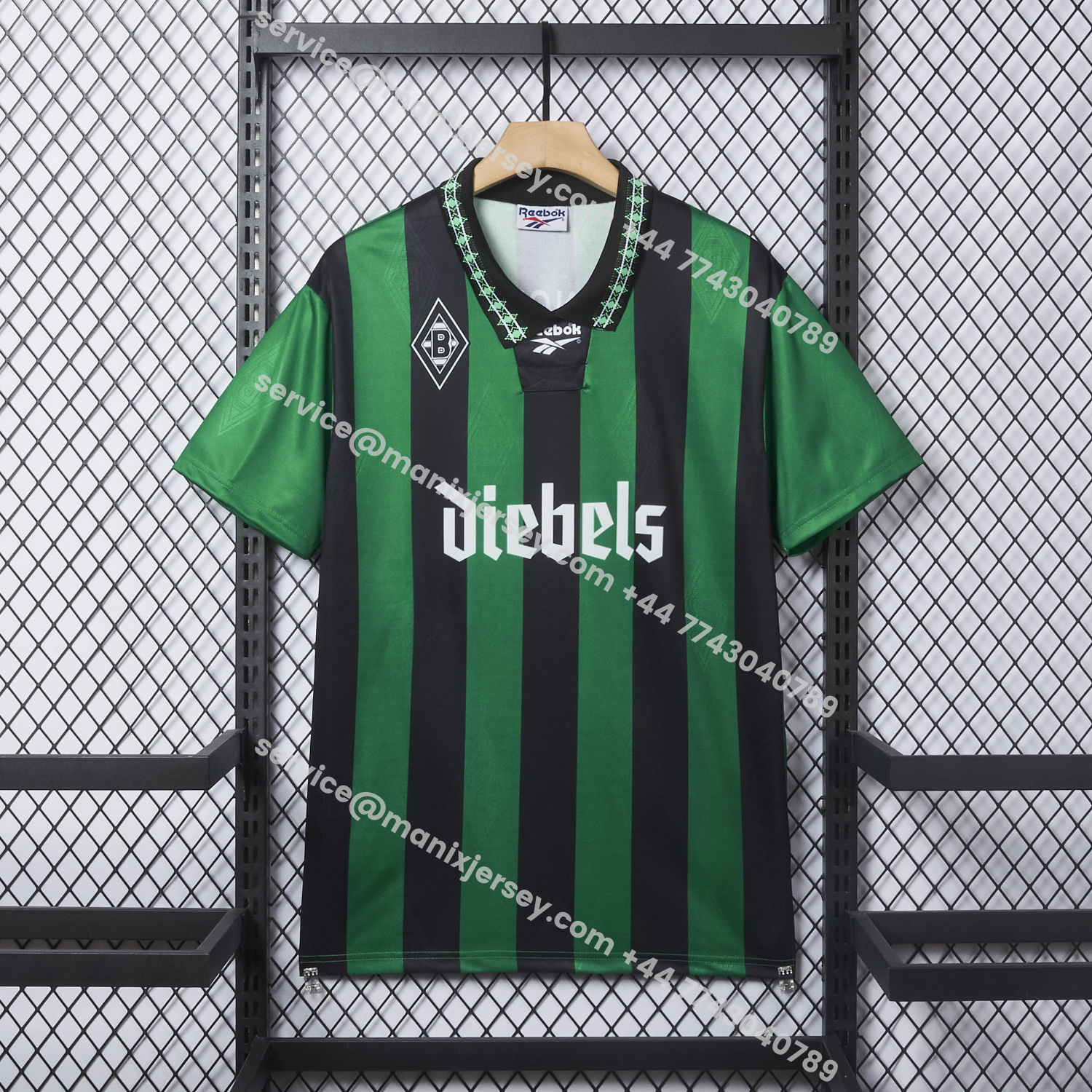 ManixJersey.com | Retro Borussia Mönchengladbach 1995-96 Away Jersey -Customize Name, Number and Patch | Worldwide Shipping