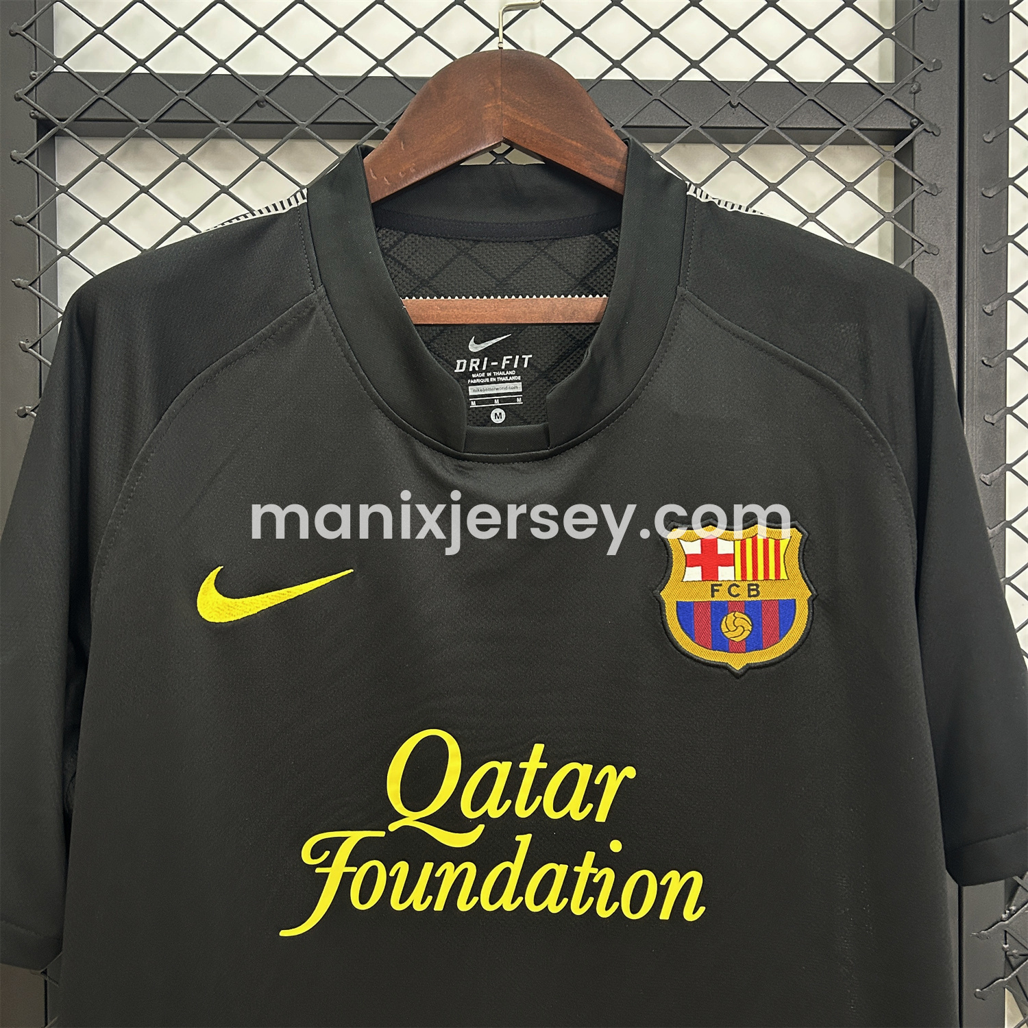 ManixJersey.com | Retro Barcelona 11-12 Away Jersey -Customize Name, Number and Patch | Worldwide Shipping