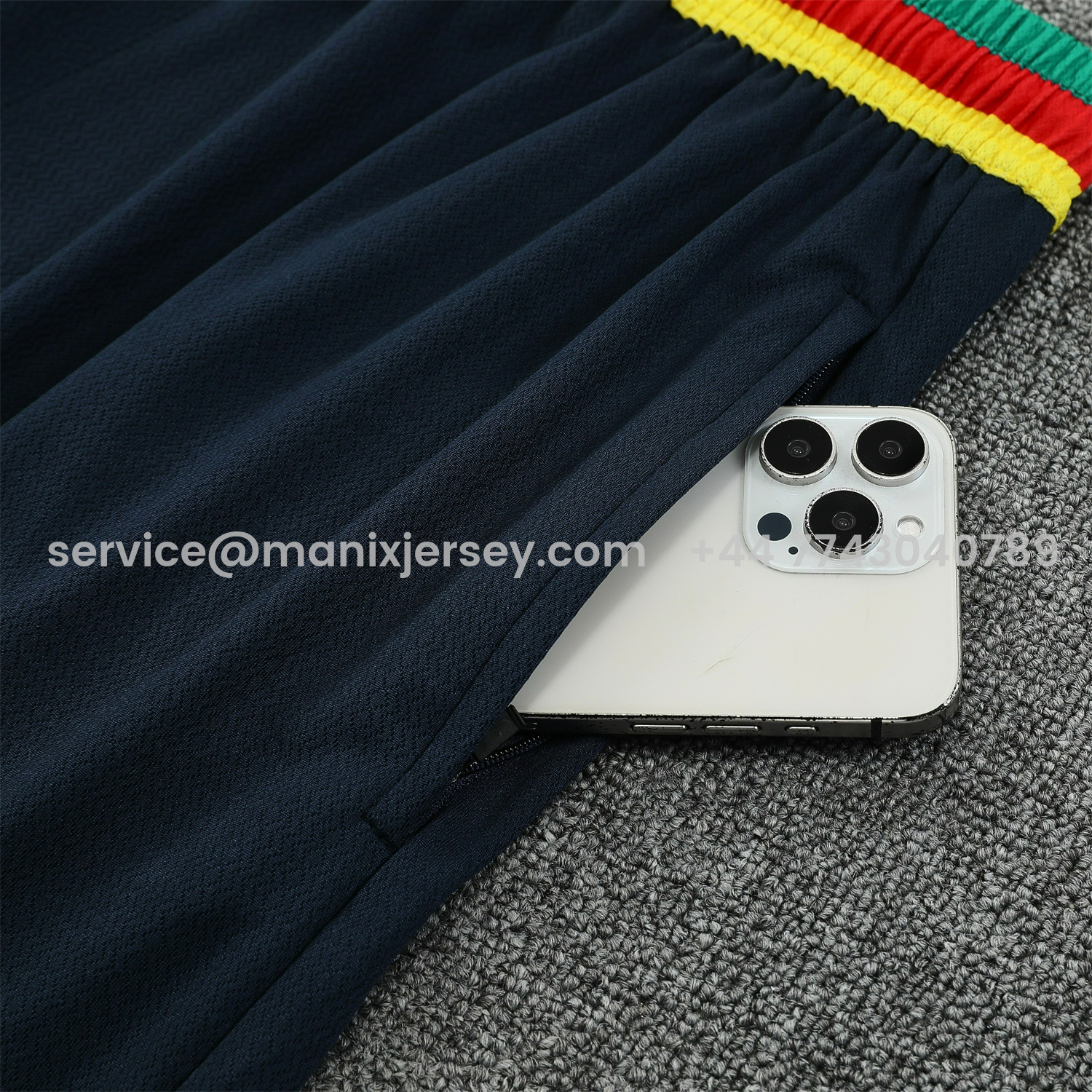 ManixJersey.com | Cameroon 25-26 Short-Sleeve Training Set - Deep Blue Top and Shorts -Customize Name, Number and Patch | Worldwide Shipping