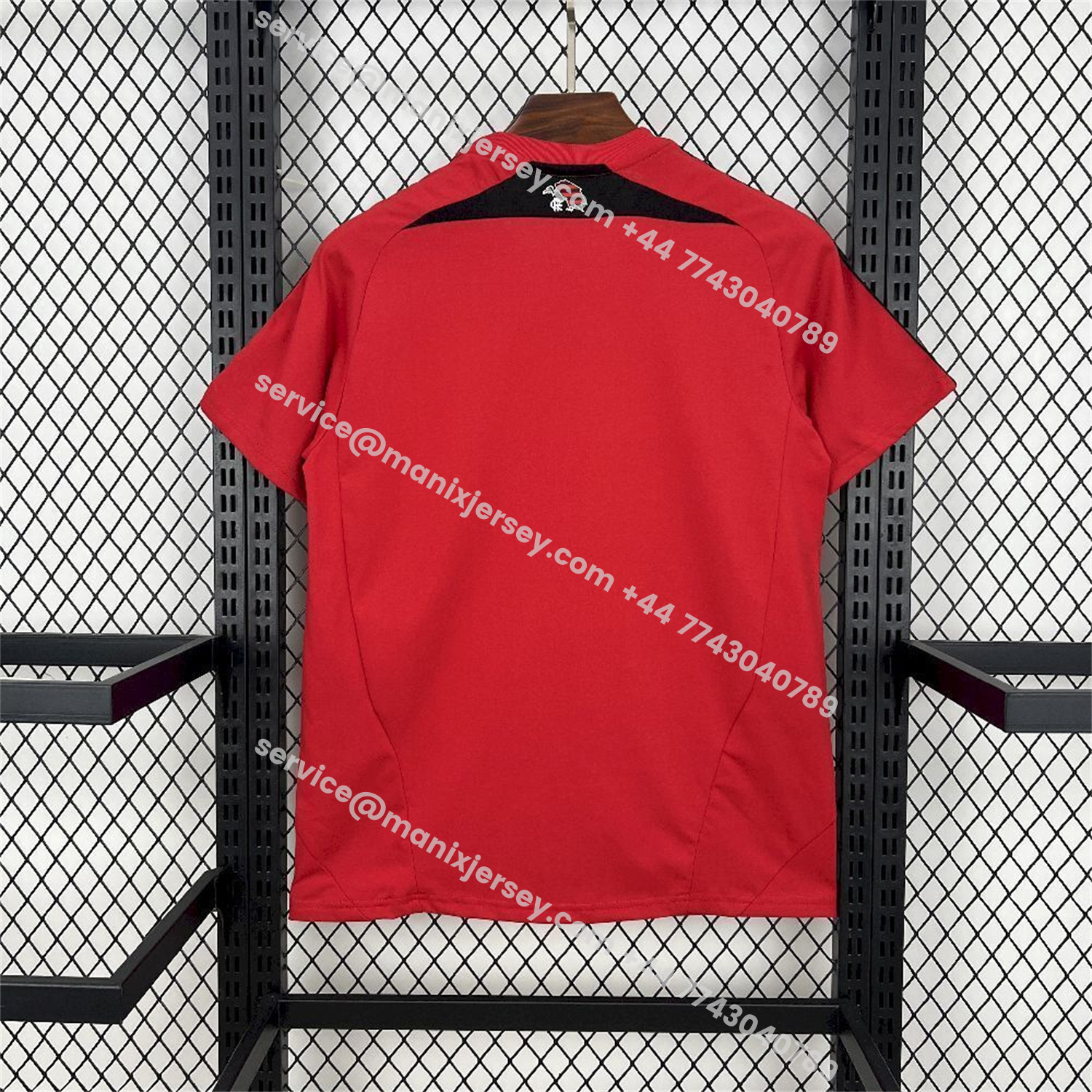 ManixJersey.com | Flamengo 25-26 Red Travel Special Jersey - Fans Version -Customize Name, Number and Patch | Worldwide Shipping