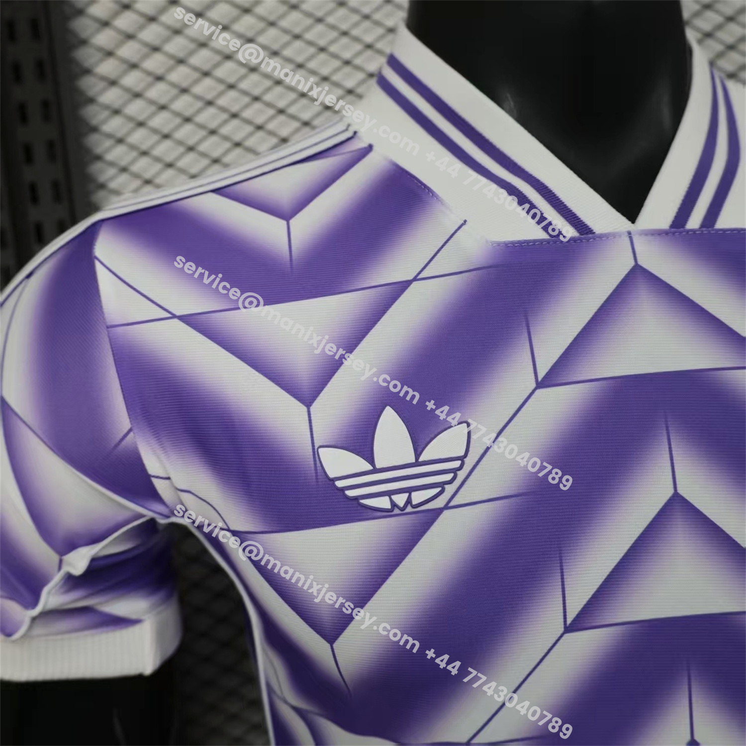 ManixJersey.com | Real Madrid 25-26 Refracted Purple Light White Special Jersey - Player Version -Customize Name, Number and Patch | Worldwide Shipping