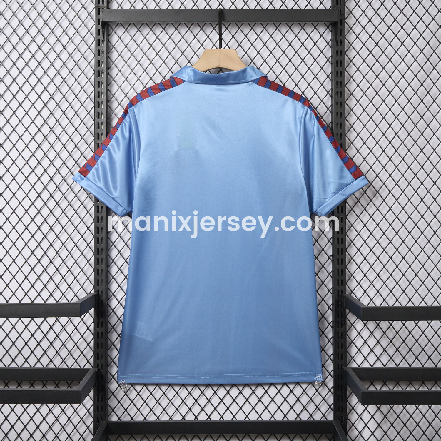 ManixJersey.com | Retro Barcelona 1982-84 Away Blue Jersey -Customize Name, Number and Patch | Worldwide Shipping