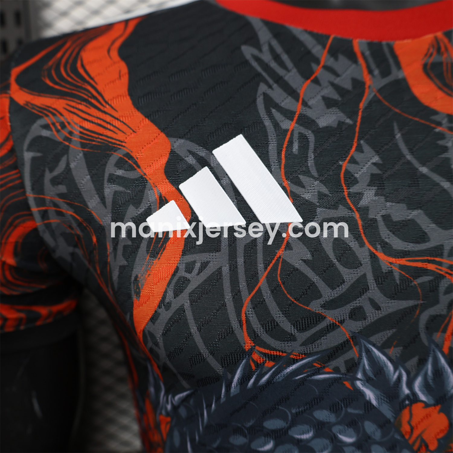 ManixJersey.com | Real Madrid 25-26 Grey Chinese Loong and Red Fire Black Jersey - Player Version -Customize Name, Number and Patch | Worldwide Shipping