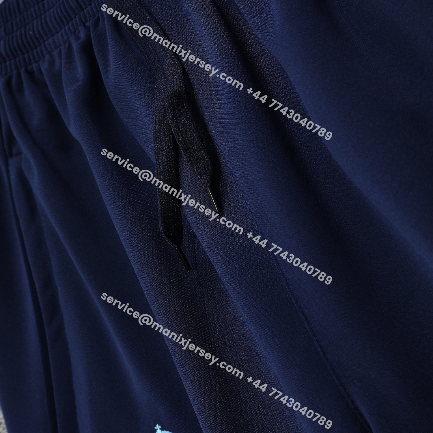 ManixJersey.com | Real Madrid 25-26 Training Hoodie Set - Blue Hoodie and Deep Blue Pants -Customize Name, Number and Patch | Worldwide Shipping