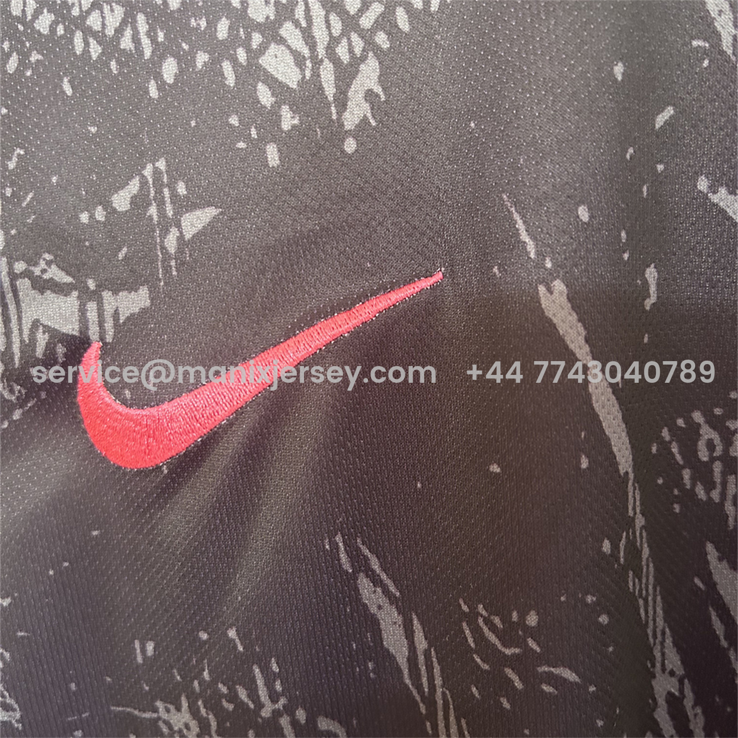 ManixJersey.com | Barcelona 25-26 Pink Lion Black Jersey - Fans Version -Customize Name, Number and Patch | Worldwide Shipping