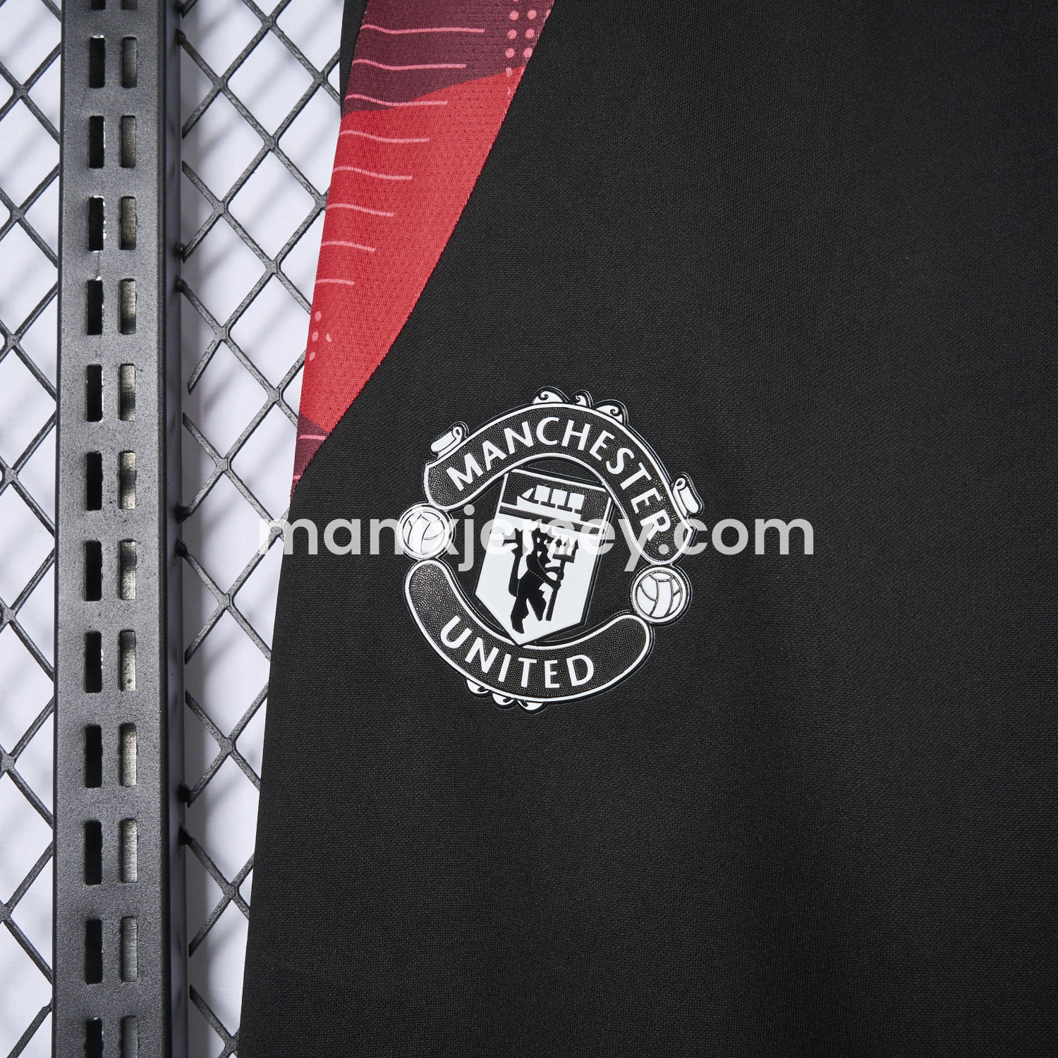 ManixJersey.com | Manchester United 25-26 Black Training Pants - Player Version -Customize Name, Number and Patch | Worldwide Shipping