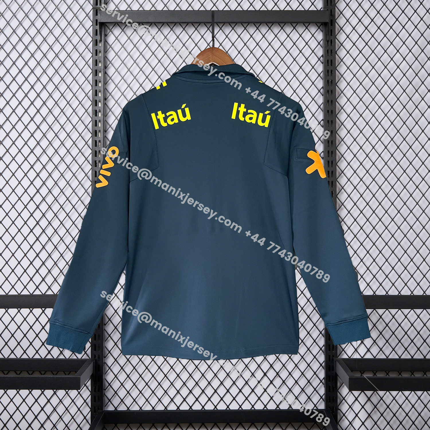 ManixJersey.com | Retro Brazil 2022 Pre-Match Dark Blue Unsponsored Windbreaker -Customize Name, Number and Patch | Worldwide Shipping