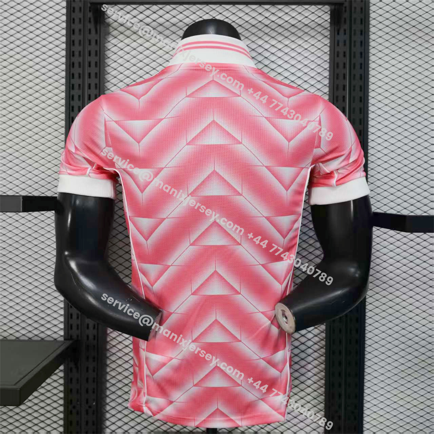 ManixJersey.com | Real Madrid 25-26 Refracted Pink Light White Special Jersey - Player Version -Customize Name, Number and Patch | Worldwide Shipping