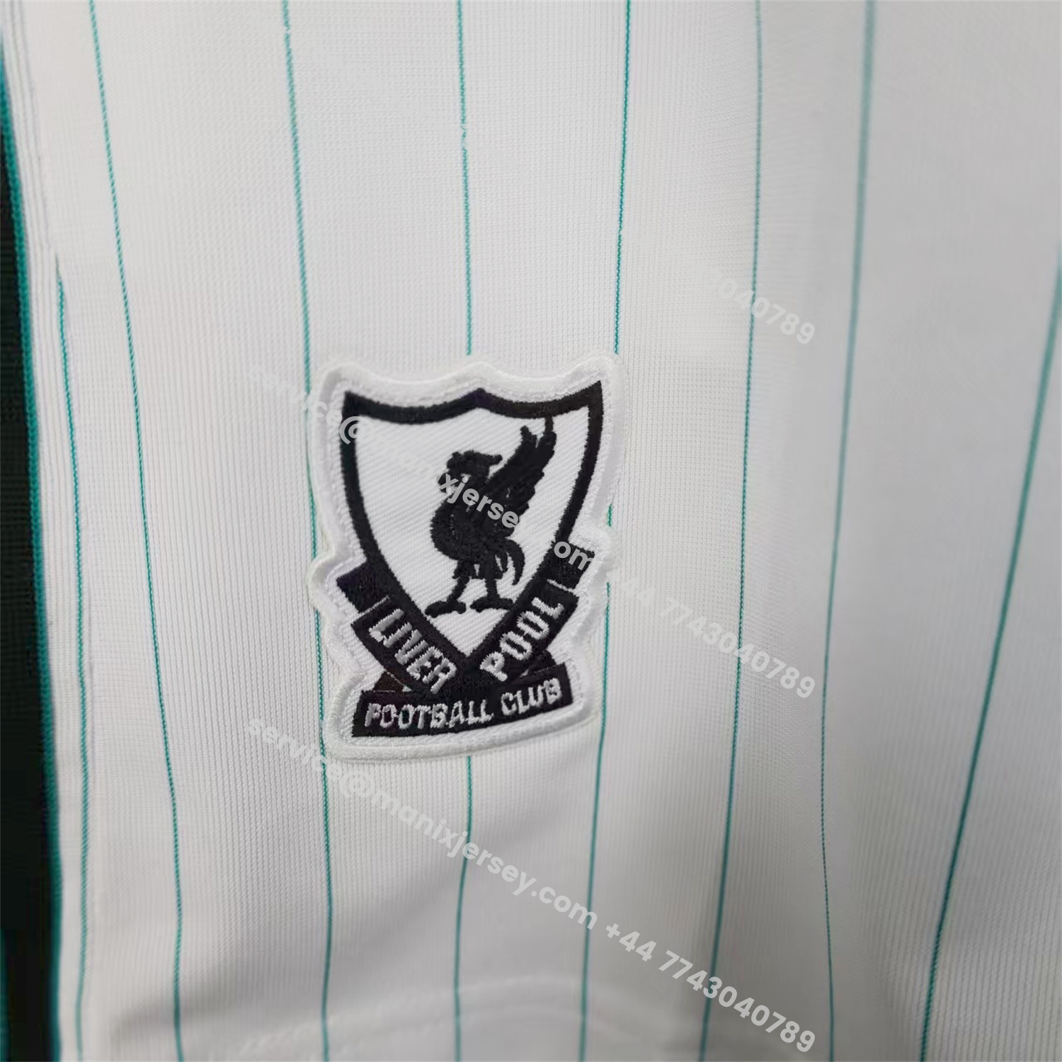 ManixJersey.com | Liver.pool 25-26 Trefoil White Travel Shorts - Player Version -Customize Name, Number and Patch | Worldwide Shipping