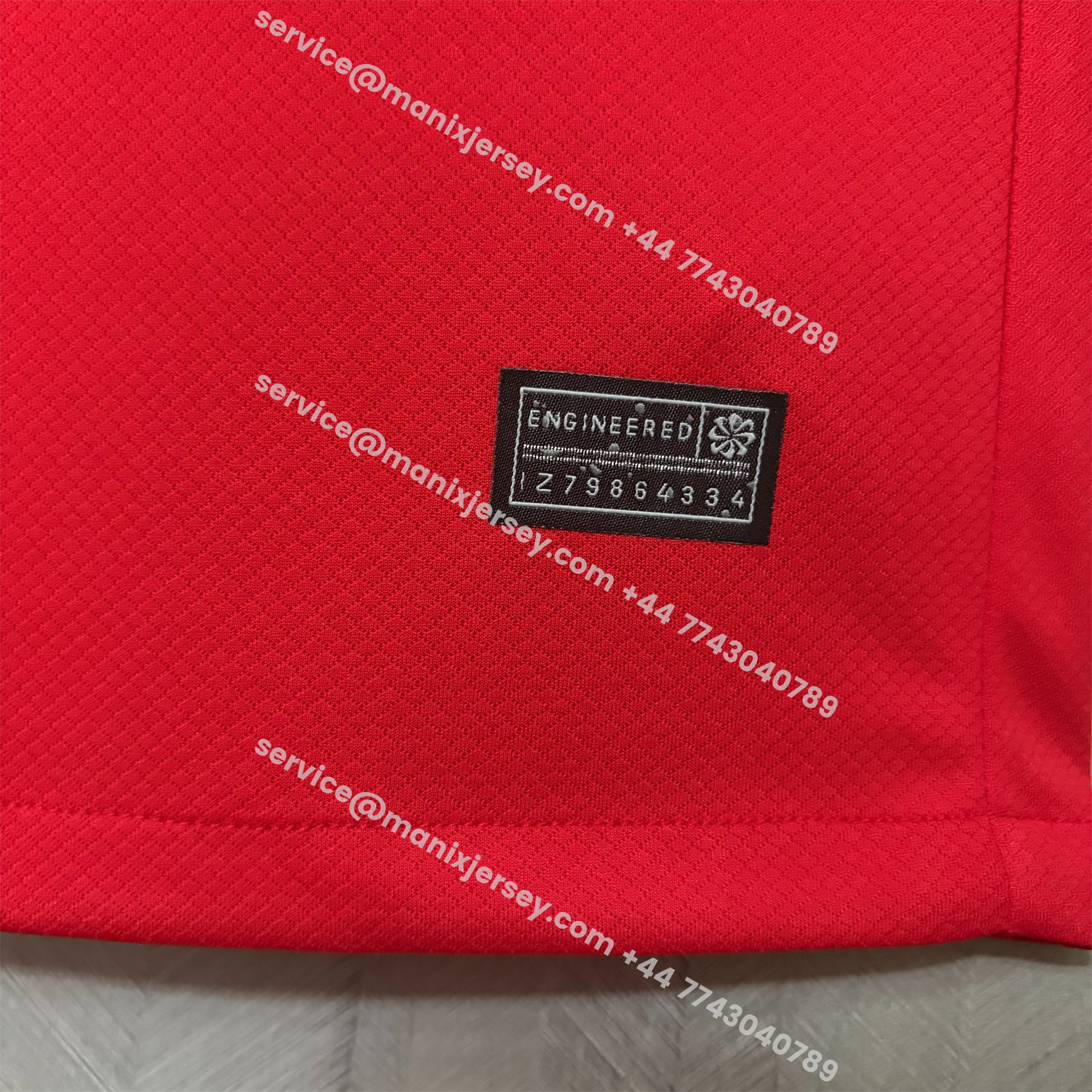 ManixJersey.com | Paris Saint-Germain PSG 25-26 Red Training Jersey - Fans Version -Customize Name, Number and Patch | Worldwide Shipping