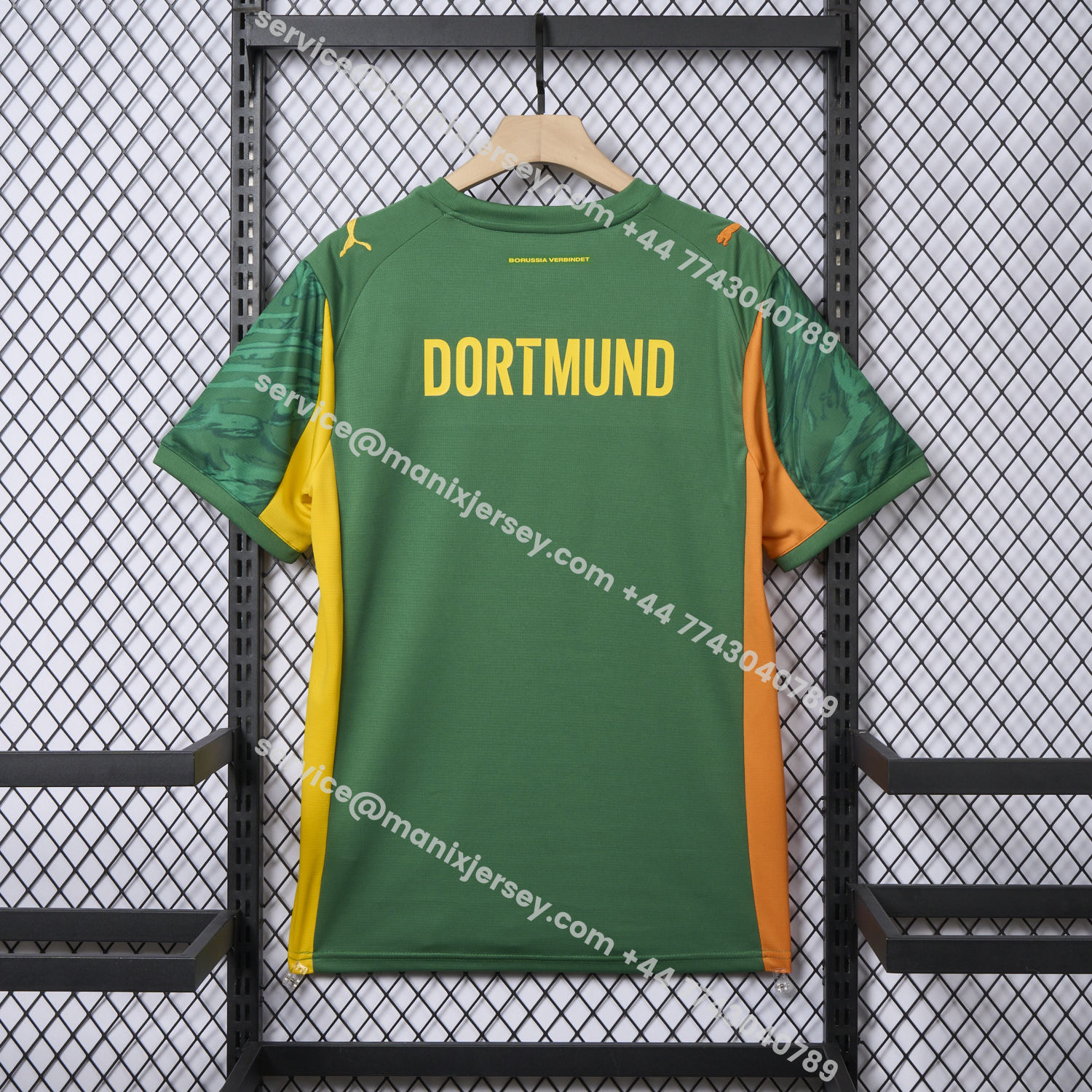 ManixJersey.com | Dortmund 25-26 Green Goalkeeper Jersey - Fans Version -Customize Name, Number and Patch | Worldwide Shipping