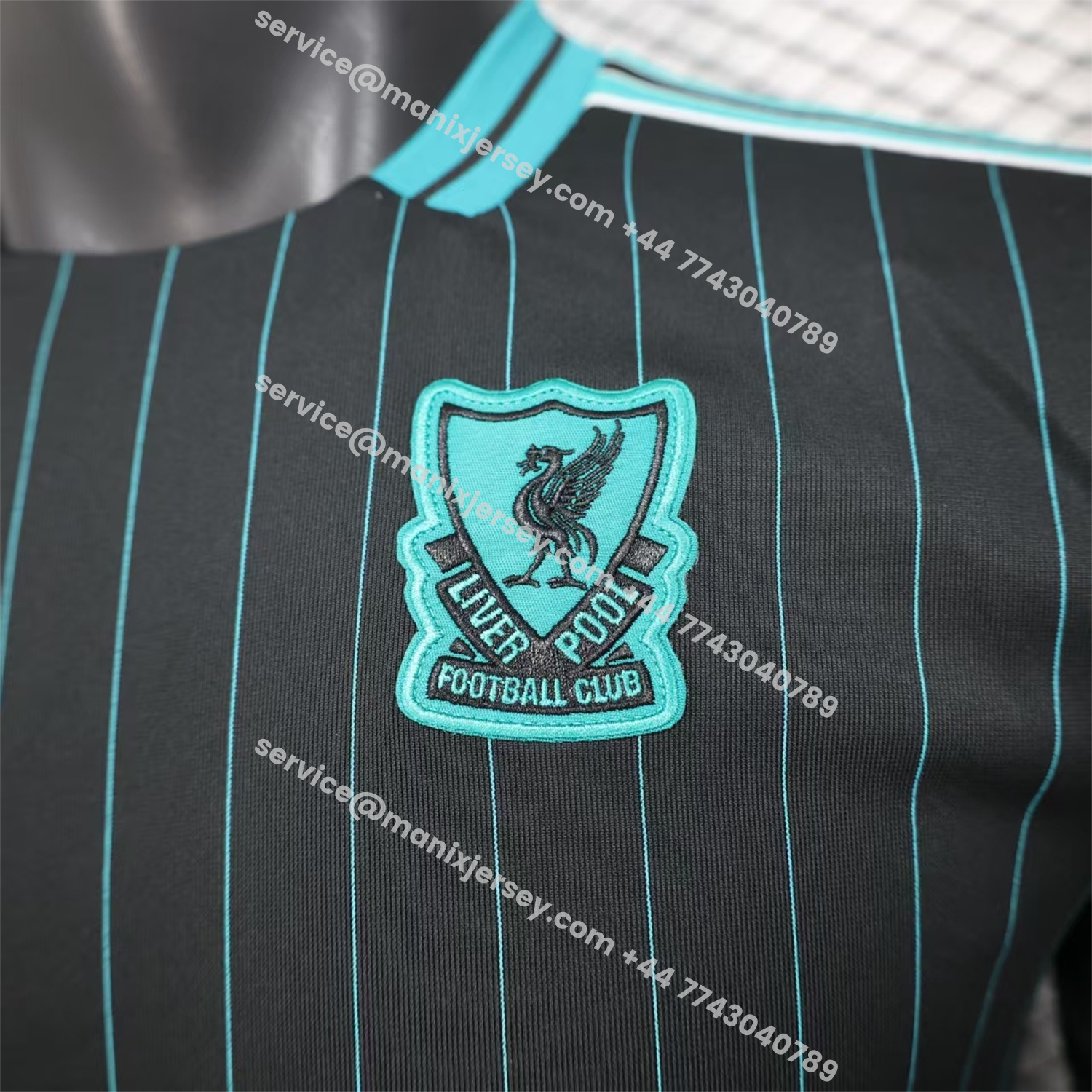 ManixJersey.com | Liver.pool 25-26 Icon Range Travel Special Edition Black Jersey - Player Version -Customize Name, Number and Patch | Worldwide Shipping