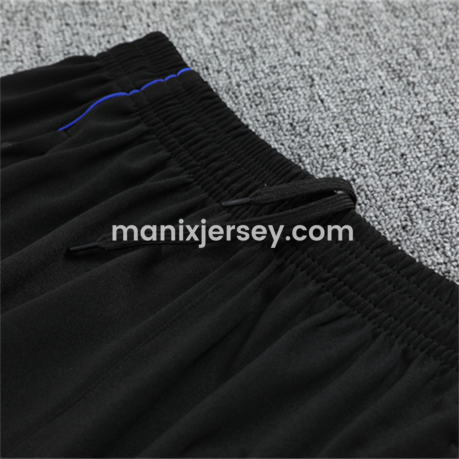 ManixJersey.com | Real Madrid 25-26 Kids Long Sleeve Training Set - Yellow, White and Blue Camouflage Top and Black Pants -Customize Name, Number and Patch | Worldwide Shipping