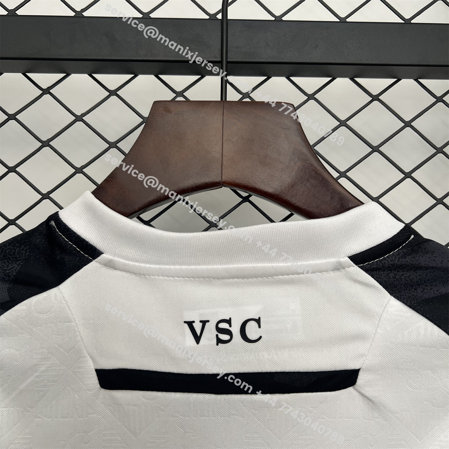 ManixJersey.com | Guimarães 25-26 Home Kids Kit -Customize Name, Number and Patch | Worldwide Shipping