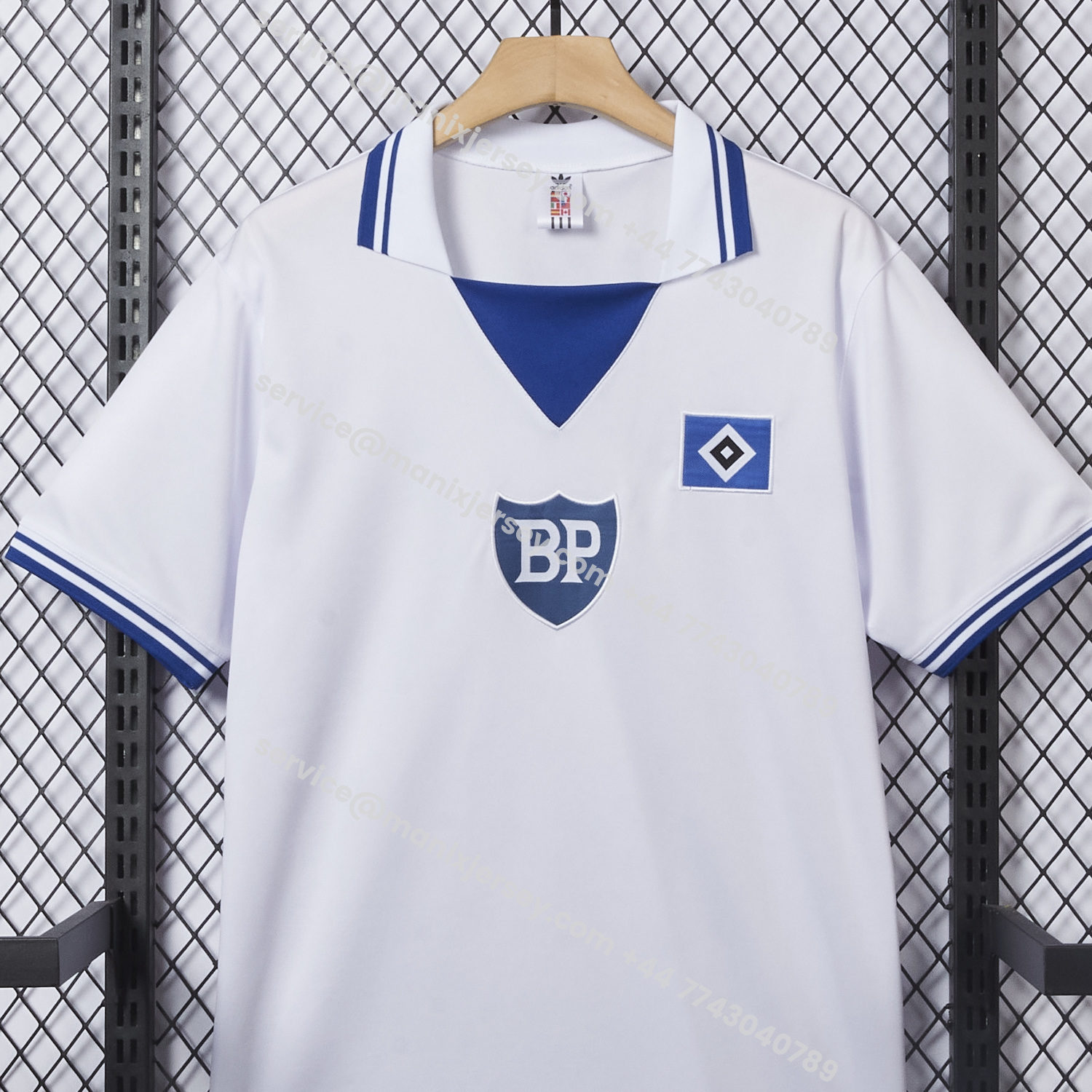 ManixJersey.com | Retro Hamburger SV 1979 Home White Jersey -Customize Name, Number and Patch | Worldwide Shipping