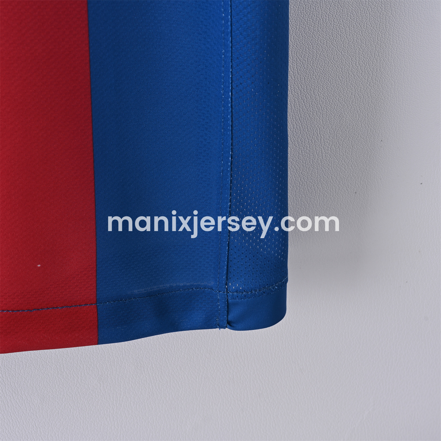 ManixJersey.com | Retro Barcelona 06-07 Home Unsponsored Jersey -Customize Name, Number and Patch | Worldwide Shipping