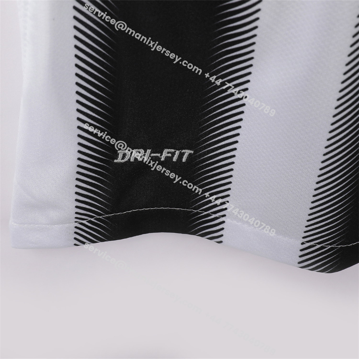 ManixJersey.com | Retro Juventus 2011-12 Home Jersey -Customize Name, Number and Patch | Worldwide Shipping