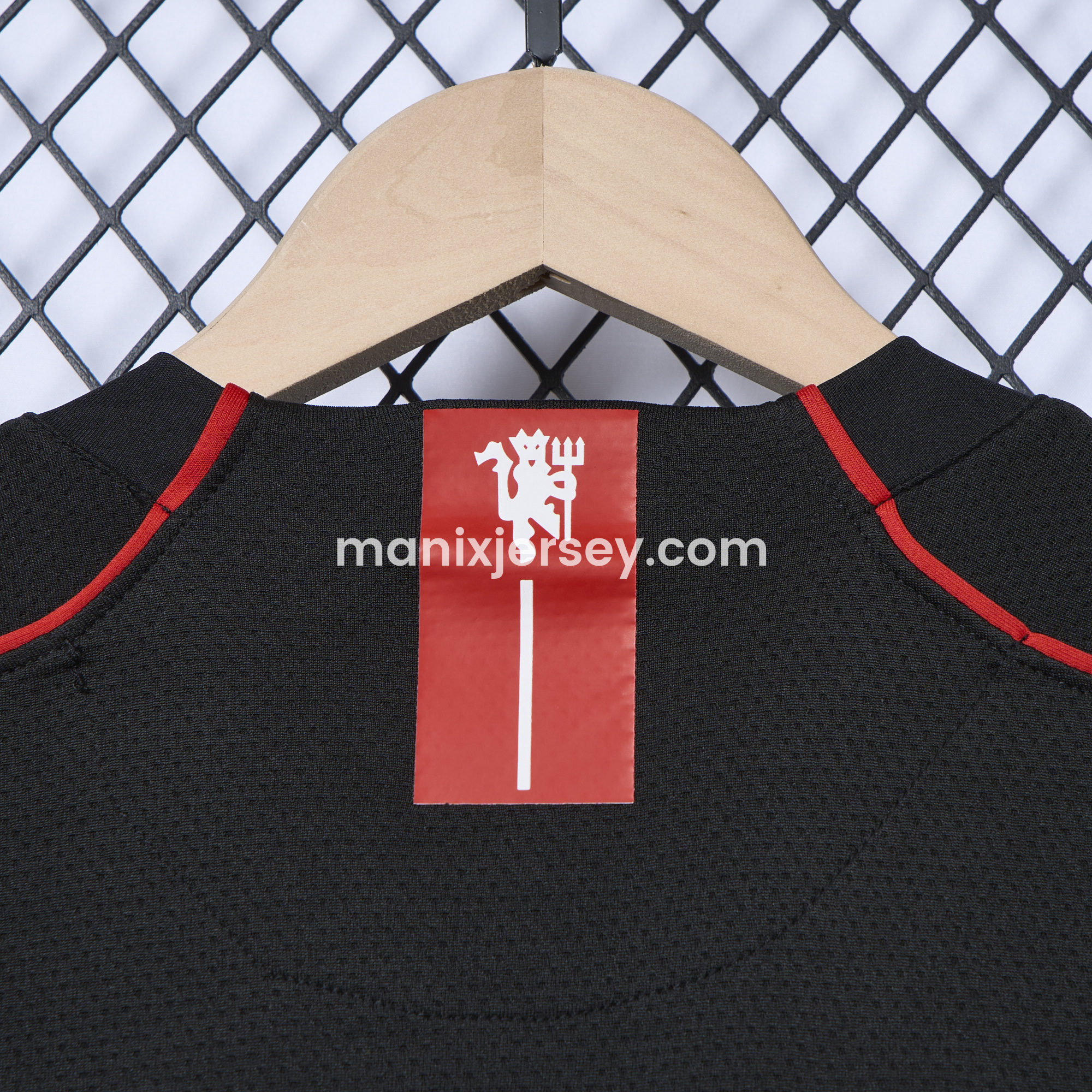 ManixJersey.com | Retro Manchester United 07-08 Away Jersey -Customize Name, Number and Patch | Worldwide Shipping