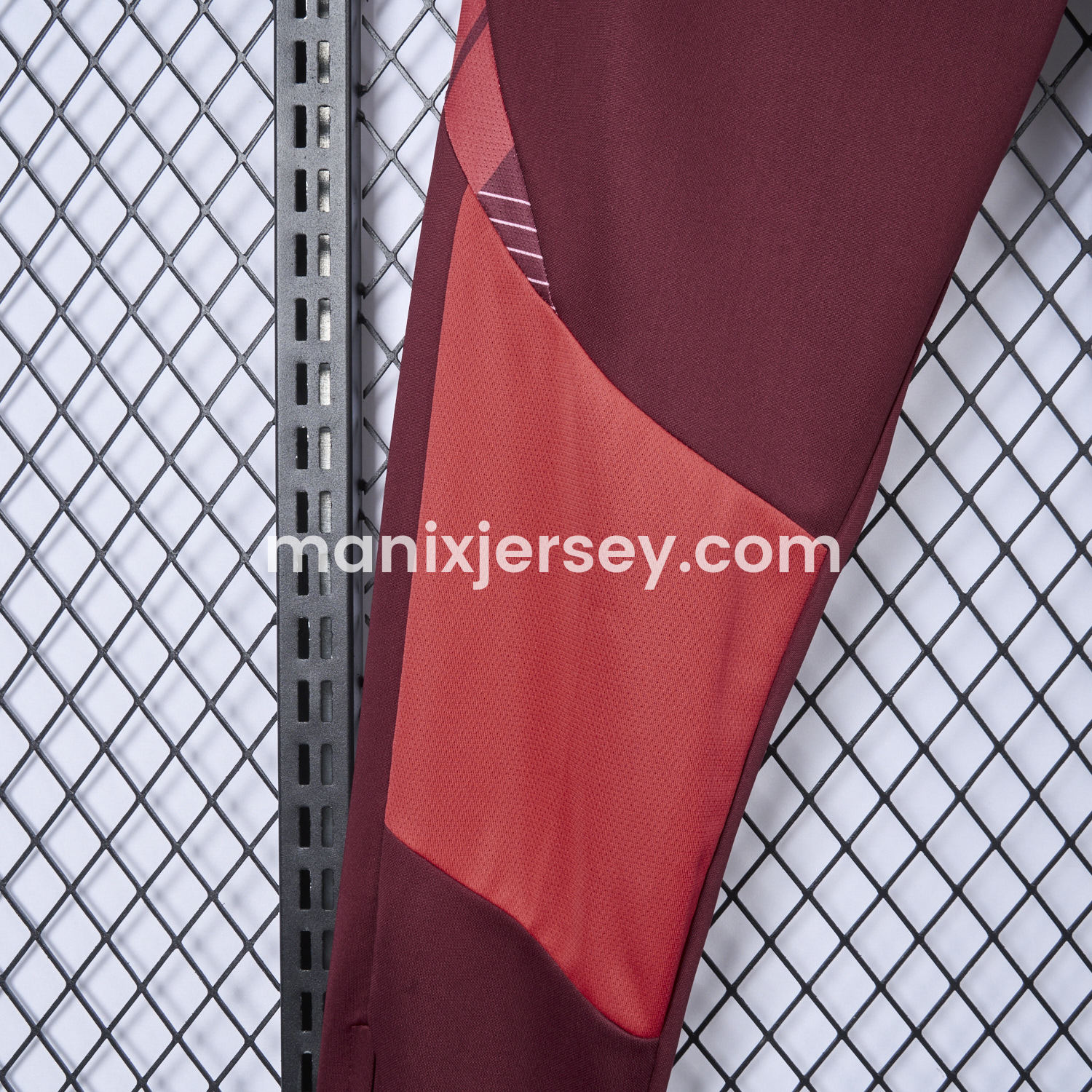 ManixJersey.com | AS Roma 24-25 Burgundy Training Pants - Player Version -Customize Name, Number and Patch | Worldwide Shipping