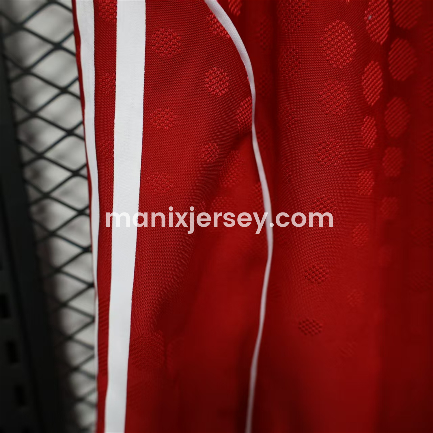 ManixJersey.com | Liver.pool 25-26 Home Shorts - Player Version -Customize Name, Number and Patch | Worldwide Shipping