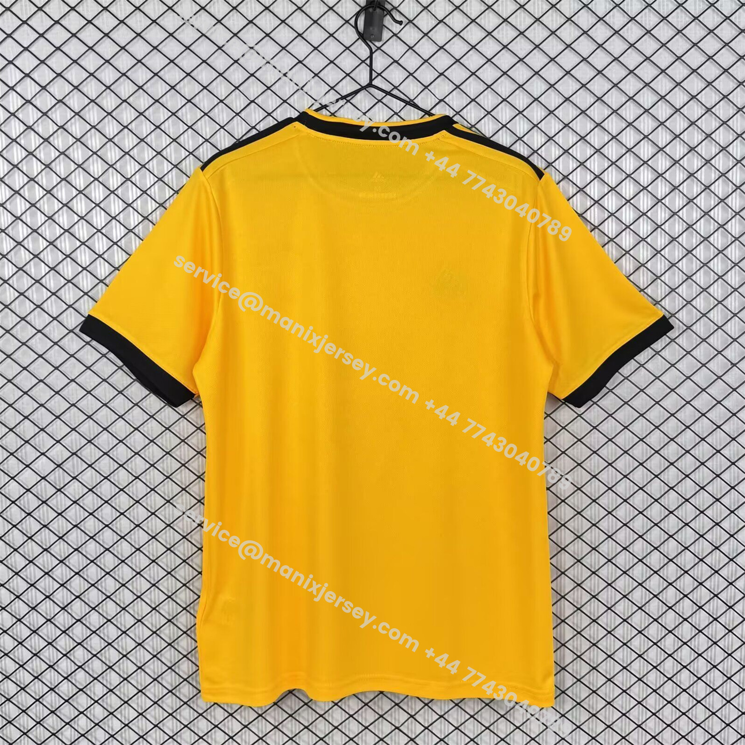 ManixJersey.com | Retro Wolverhampton Wanderers Wolves 2018-19 Home Jersey -Customize Name, Number and Patch | Worldwide Shipping