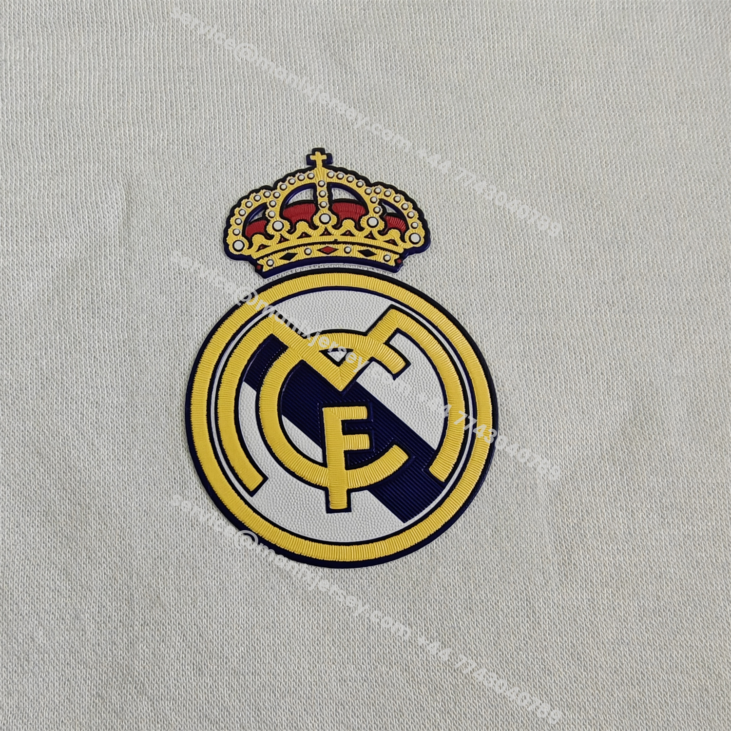 ManixJersey.com | Real Madrid 25-26 Home Unisex Pullover Hoodie -Customize Name, Number and Patch | Worldwide Shipping