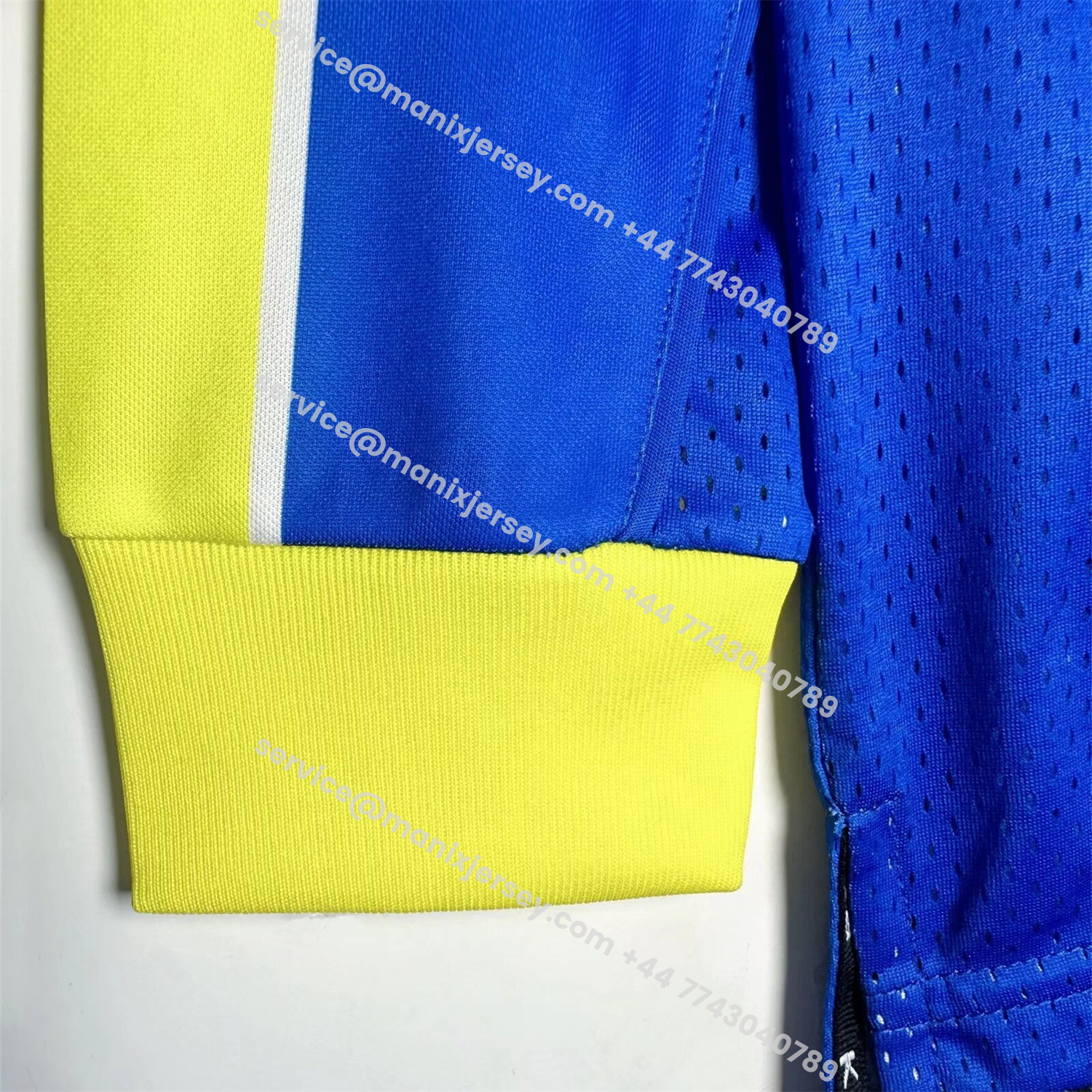 ManixJersey.com | Retro Juventus 1997-99 Third Long Sleeves Jersey -Customize Name, Number and Patch | Worldwide Shipping