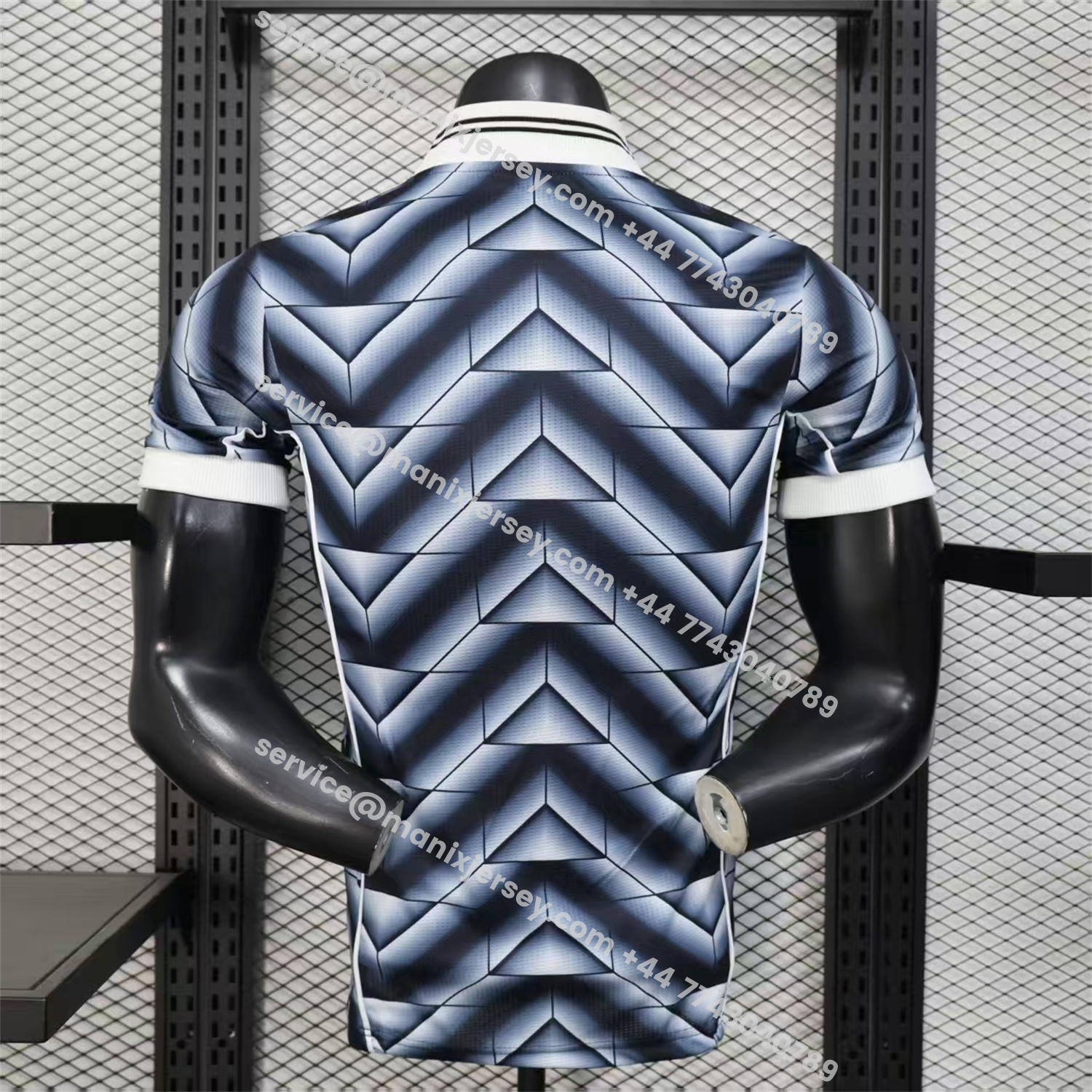 ManixJersey.com | Real Madrid 25-26 Refracted Black Light White Special Jersey - Player Version -Customize Name, Number and Patch | Worldwide Shipping