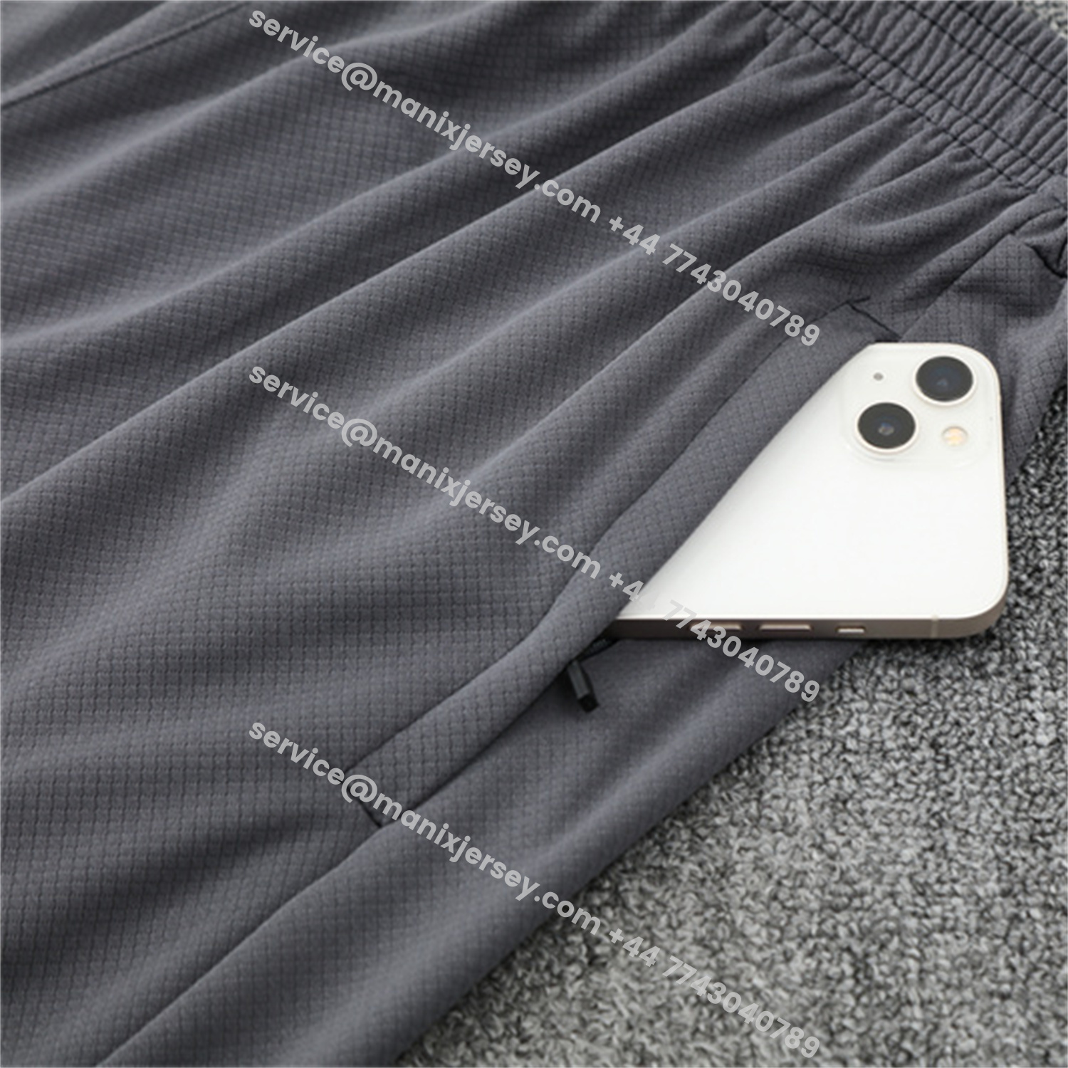 ManixJersey.com | Feyenoord 25-26 Kids Short-Sleeve Training Set - Dark Gray Top & Dark Gray Shorts -Customize Name, Number and Patch | Worldwide Shipping