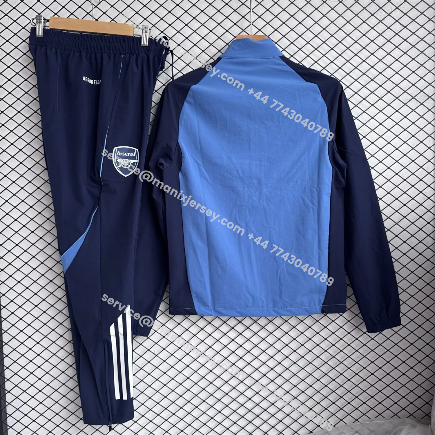 ManixJersey.com | Arsenal 25-26 Windbreaker Training Set - Blue Top and Black Pants -Customize Name, Number and Patch | Worldwide Shipping