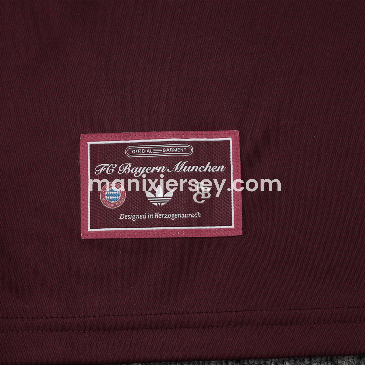 ManixJersey.com | Bayern Munich 25-26 Throwback Trefoil Vest Training Set - Deep Red -Customize Name, Number and Patch | Worldwide Shipping