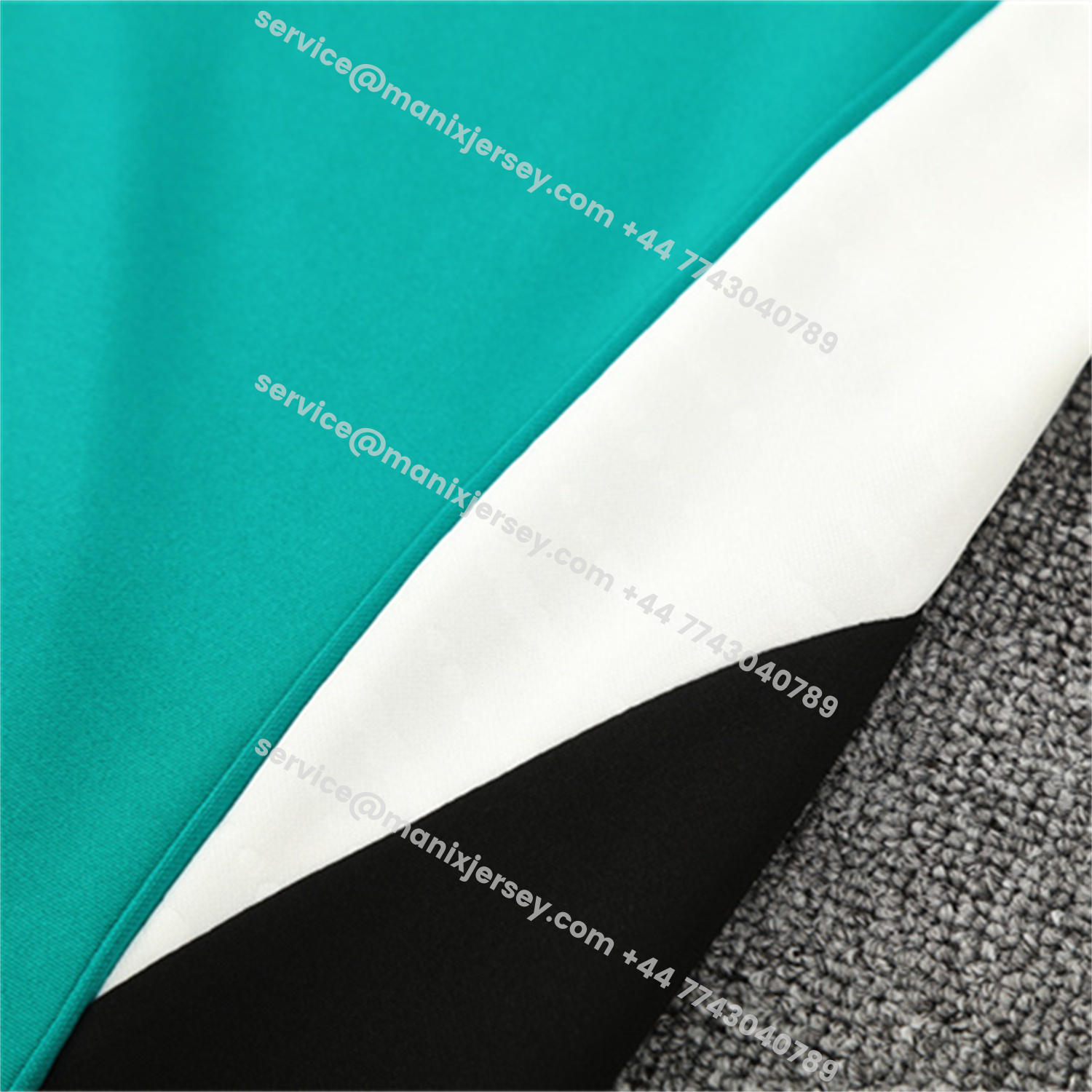 ManixJersey.com | Liver.pool 25-26 Long Sleeve Training Set - Green Top & Black Pants -Customize Name, Number and Patch | Worldwide Shipping