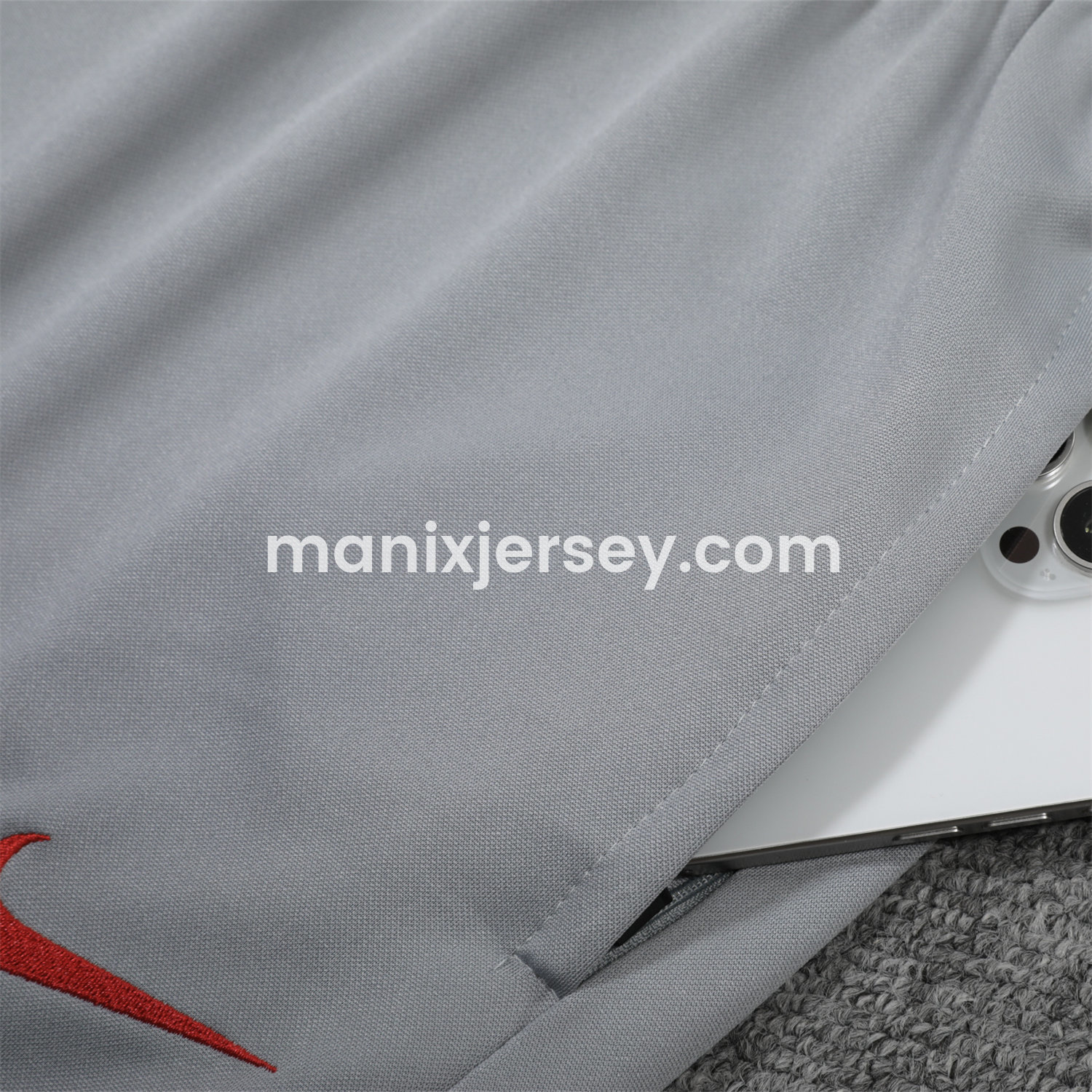 ManixJersey.com | Atletico Madrid 25-26 POLO Short-Sleeve Training Set - Blue Top and Grey Pants -Customize Name, Number and Patch | Worldwide Shipping