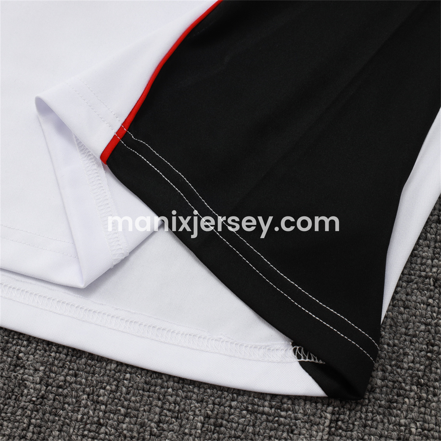 ManixJersey.com | Bayern Munich 25-26 Long Sleeve Training Set - Dark Red -Customize Name, Number and Patch | Worldwide Shipping
