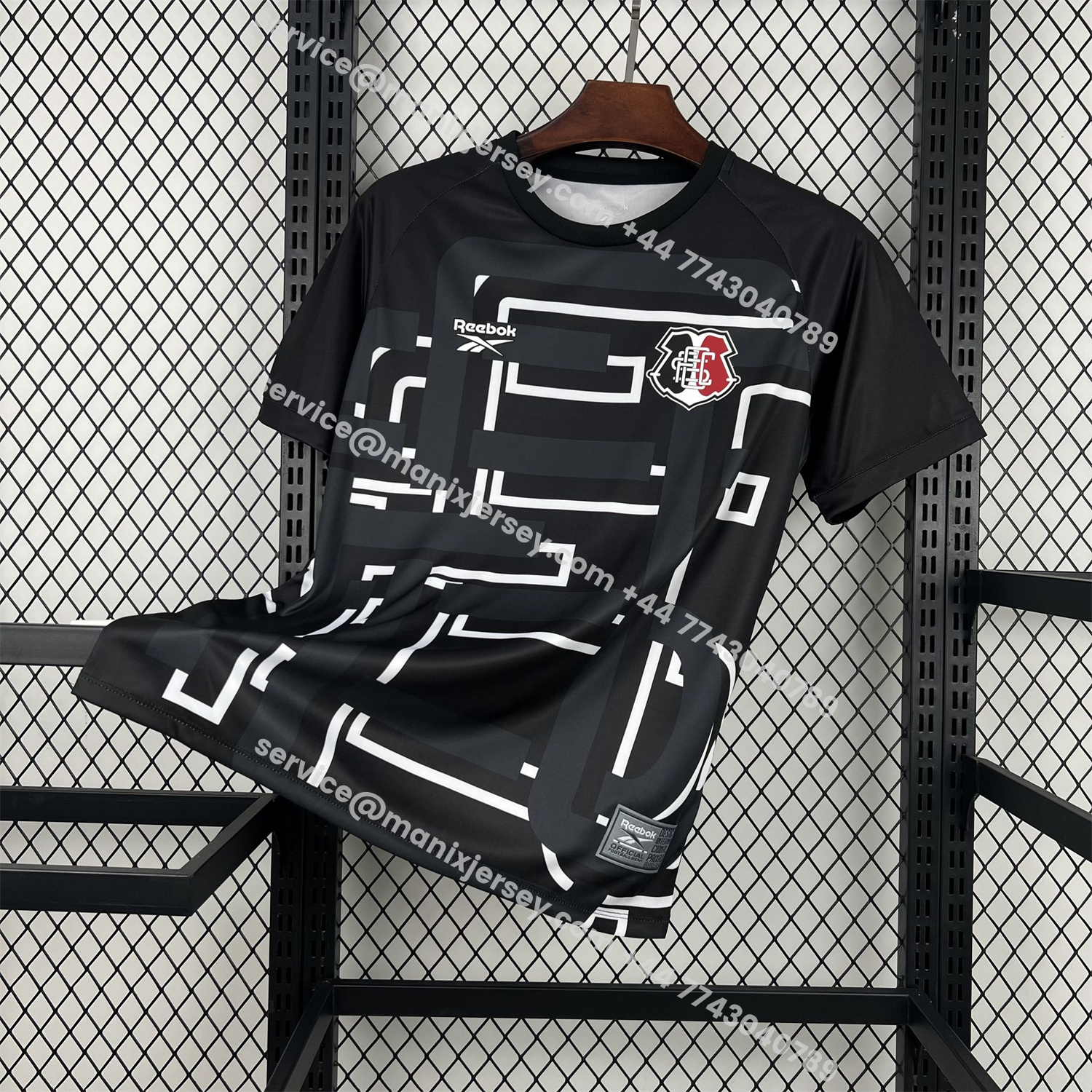 Santa Cruz 26-27 Pre-Match Black With White Lines Jersey - Fans Version:football jersey mysite: unitedjerseyfootball 邓江浪:football