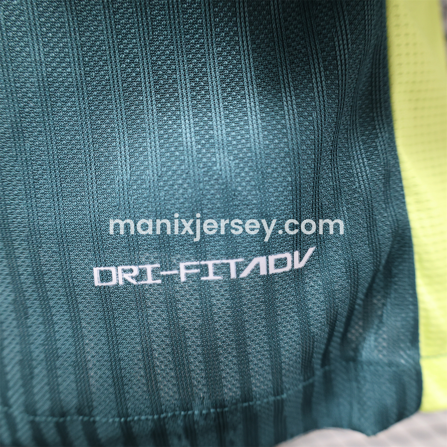 ManixJersey.com | Barcelona 25-26 Green & Yellow Special Edition Jersey - Player Version -Customize Name, Number and Patch | Worldwide Shipping