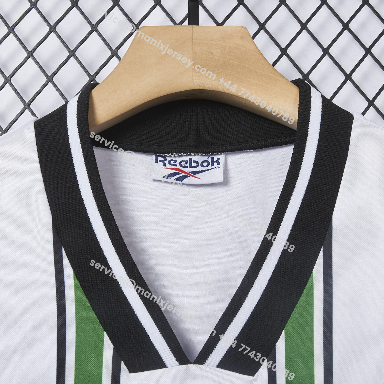 ManixJersey.com | Retro Borussia Mönchengladbach 1996-97 Jersey -Customize Name, Number and Patch | Worldwide Shipping