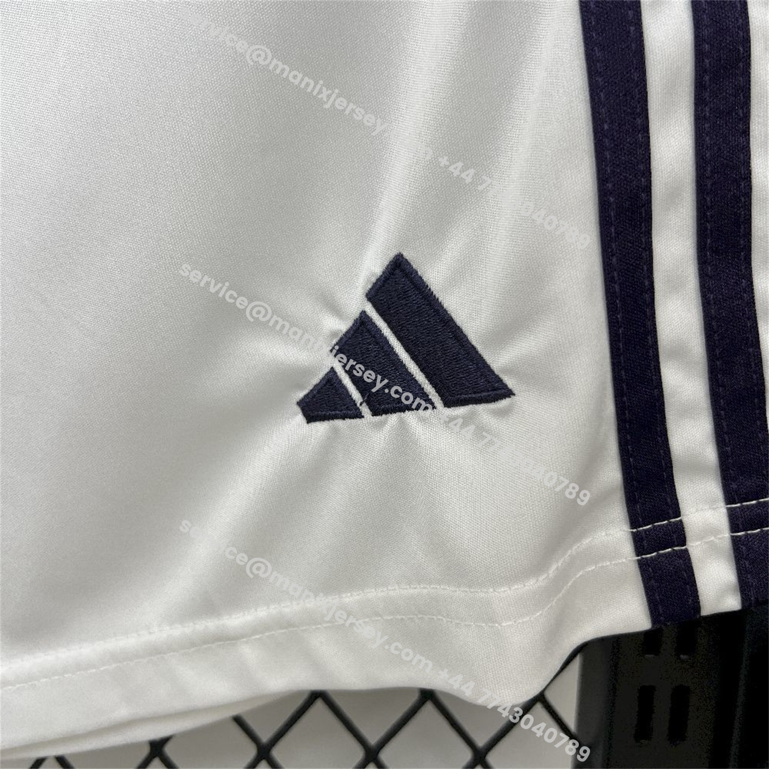 ManixJersey.com | Manchester United 25-26 Away White Shorts - Fans Version -Customize Name, Number and Patch | Worldwide Shipping