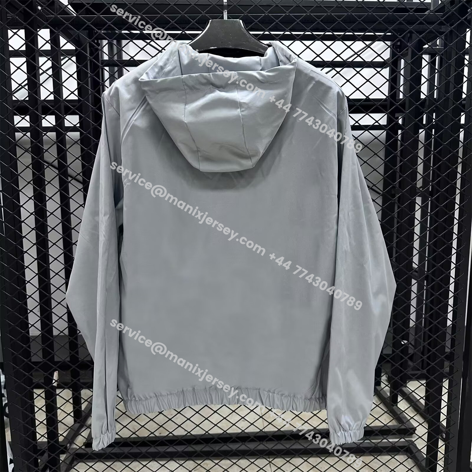 ManixJersey.com | Sao Paulo 25-26 Throwback Windbreaker Jacket - Grey -Customize Name, Number and Patch | Worldwide Shipping