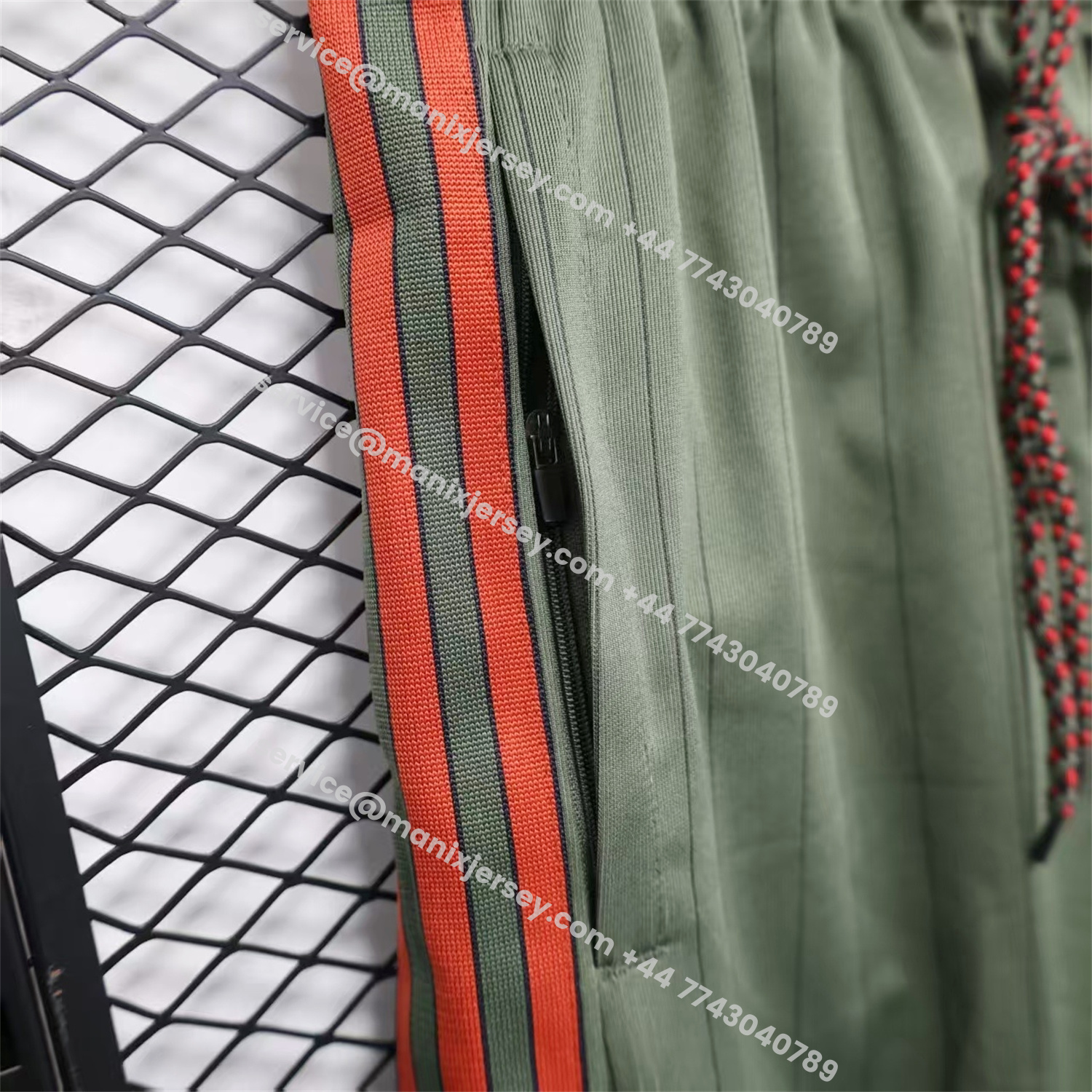 ManixJersey.com | Bayern Munich 25-26 Trefoil Grey Green Travel Shorts - Player Version -Customize Name, Number and Patch | Worldwide Shipping