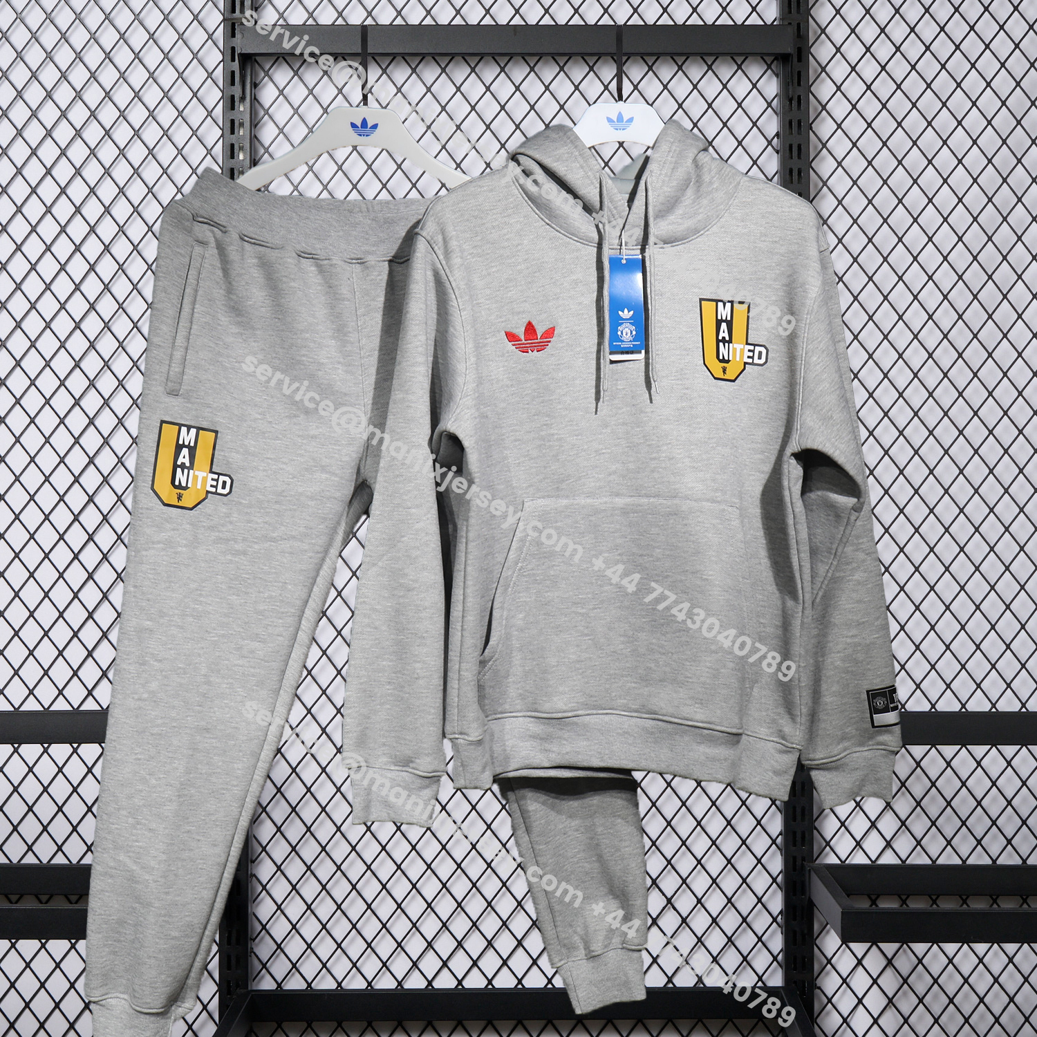 ManixJersey.com | Manchester United 25-26 Pure Color Training Set - Grey Top and Grey Pants -Customize Name, Number and Patch | Worldwide Shipping